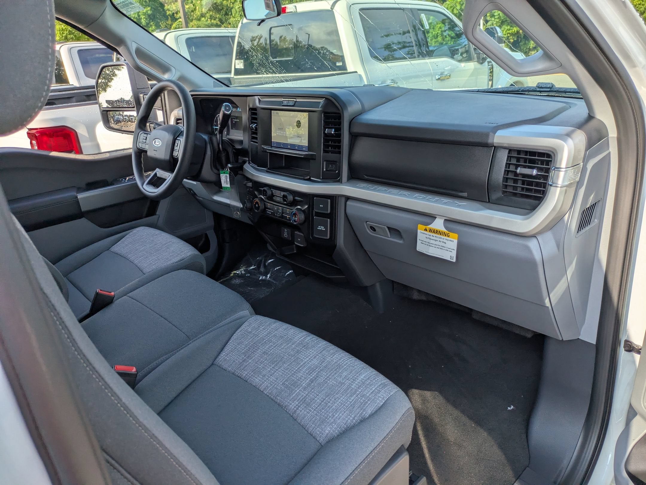 2026 Ford Super Duty F-350 DRW XLT