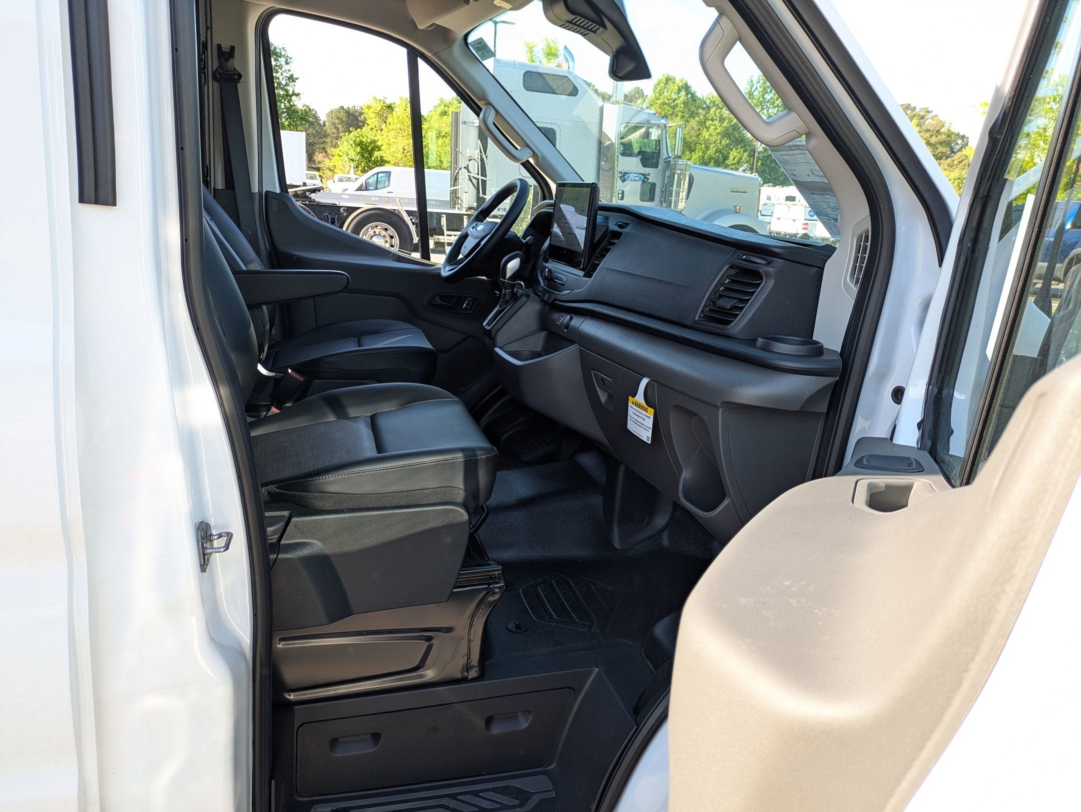 2026 Ford Transit Cargo Van Base