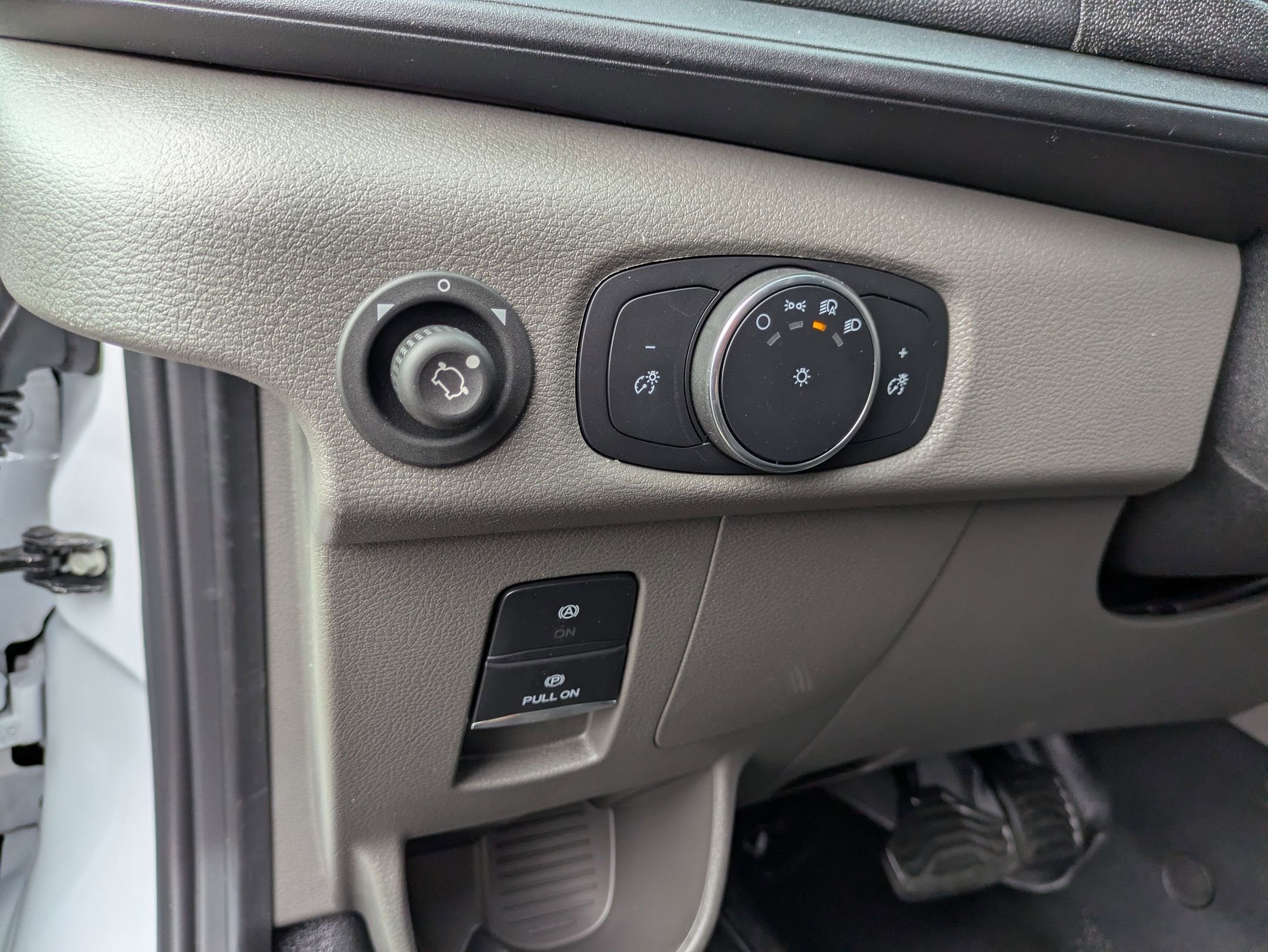 2026 Ford Transit Cargo Van Base