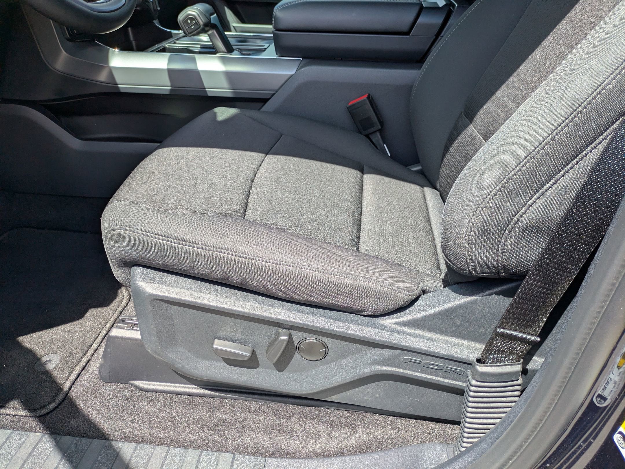 2026 Ford F-150 XLT - Crossroads Courtesy Demo