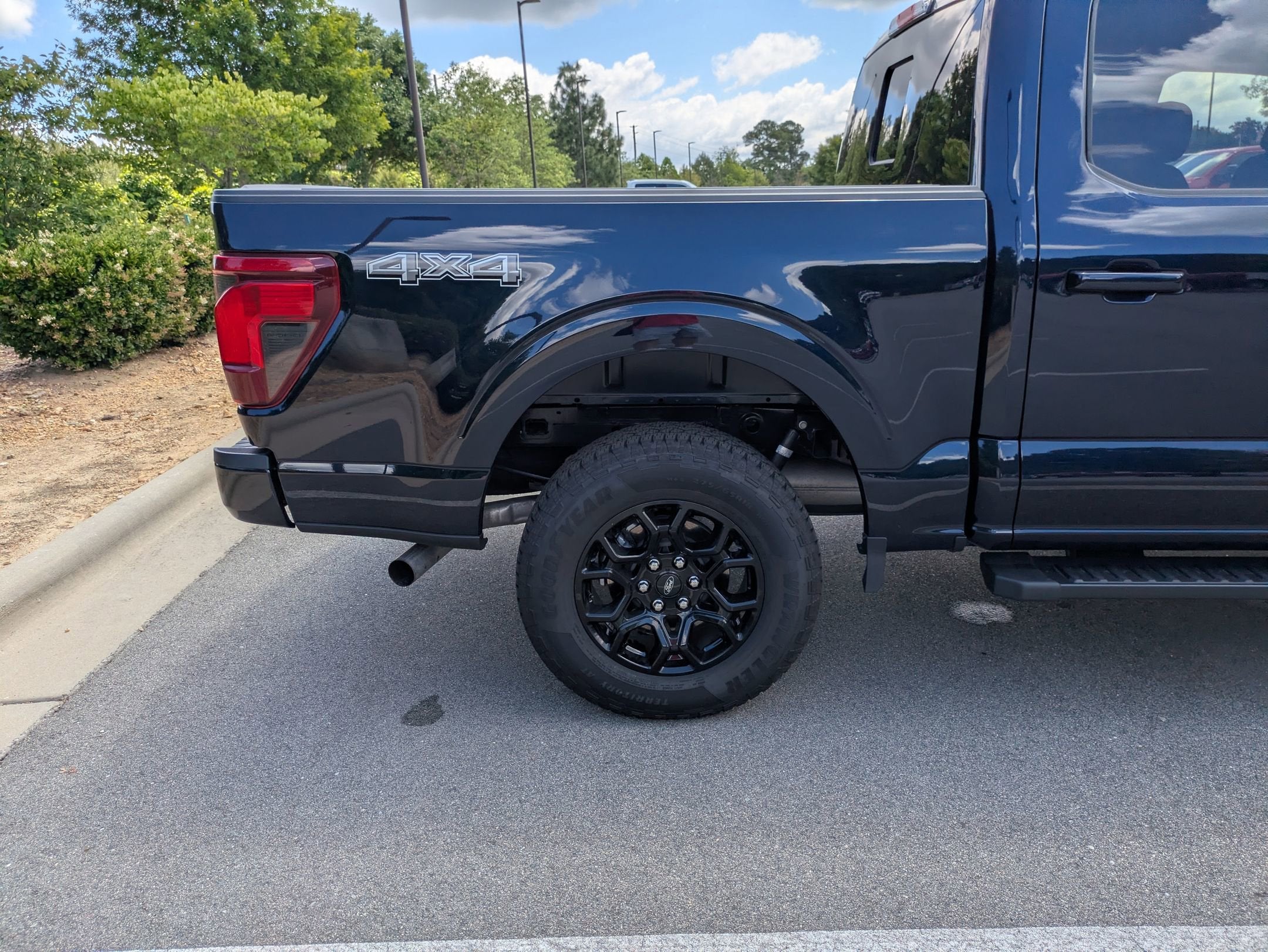 2026 Ford F-150 XLT - Crossroads Courtesy Demo
