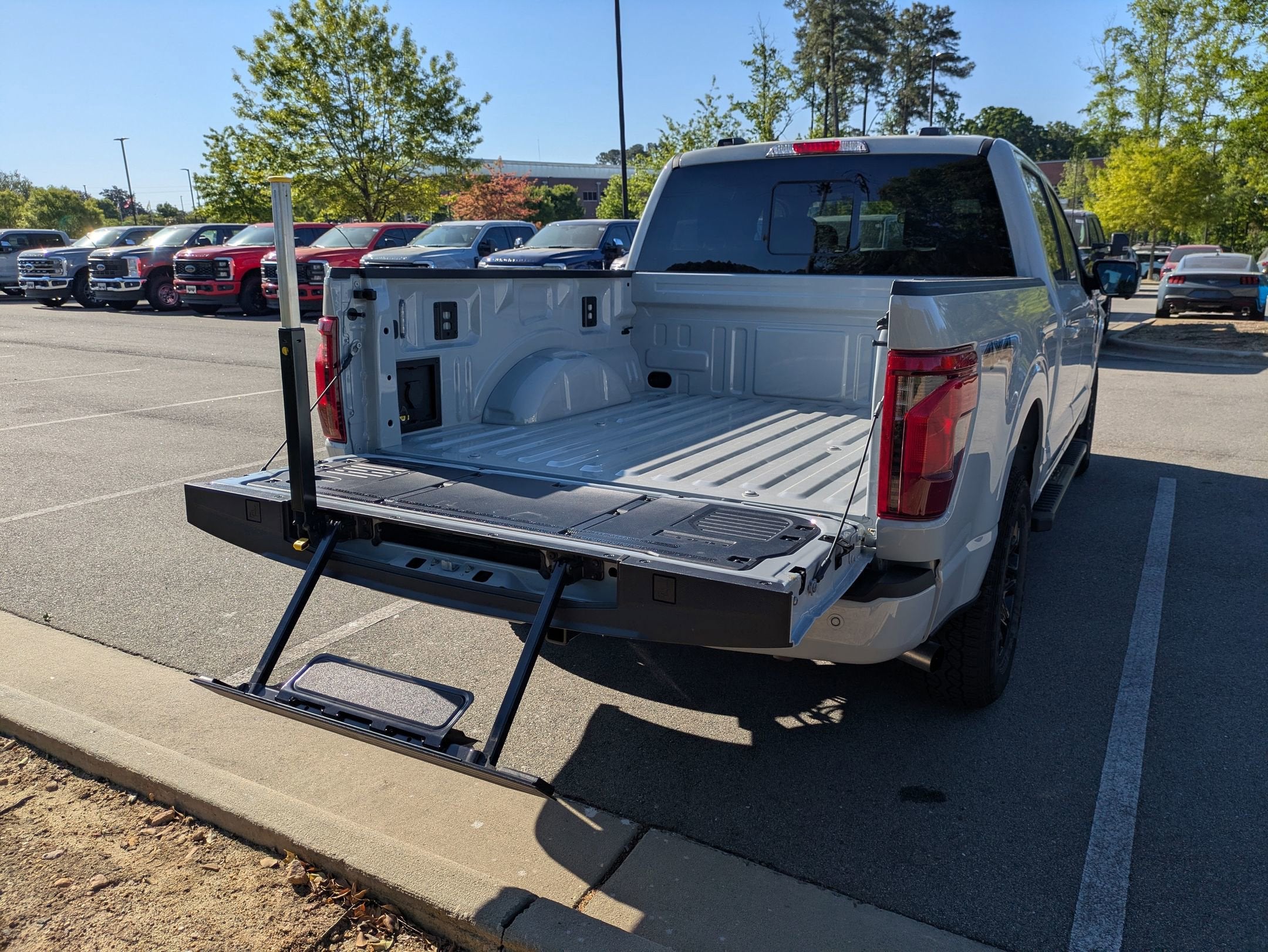 2026 Ford F-150 XLT - Crossroads Courtesy Demo