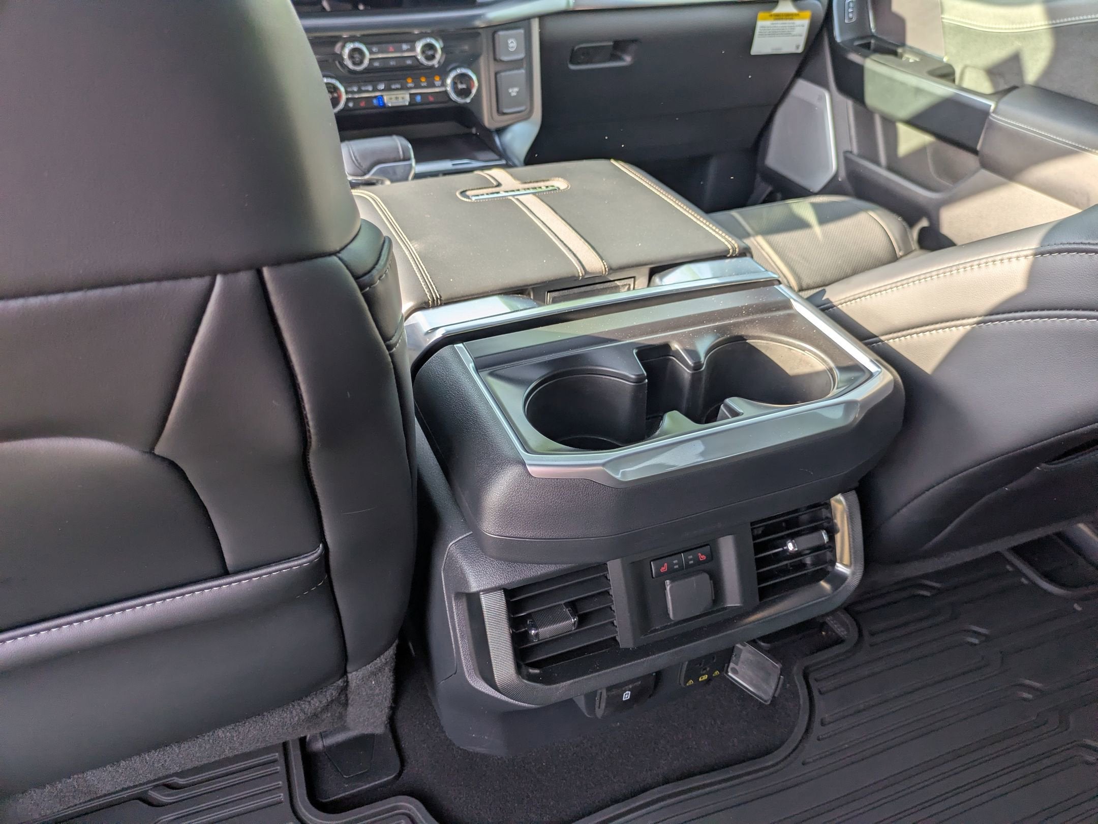 2026 Ford F-150 Platinum - Crossroads Courtesy Demo