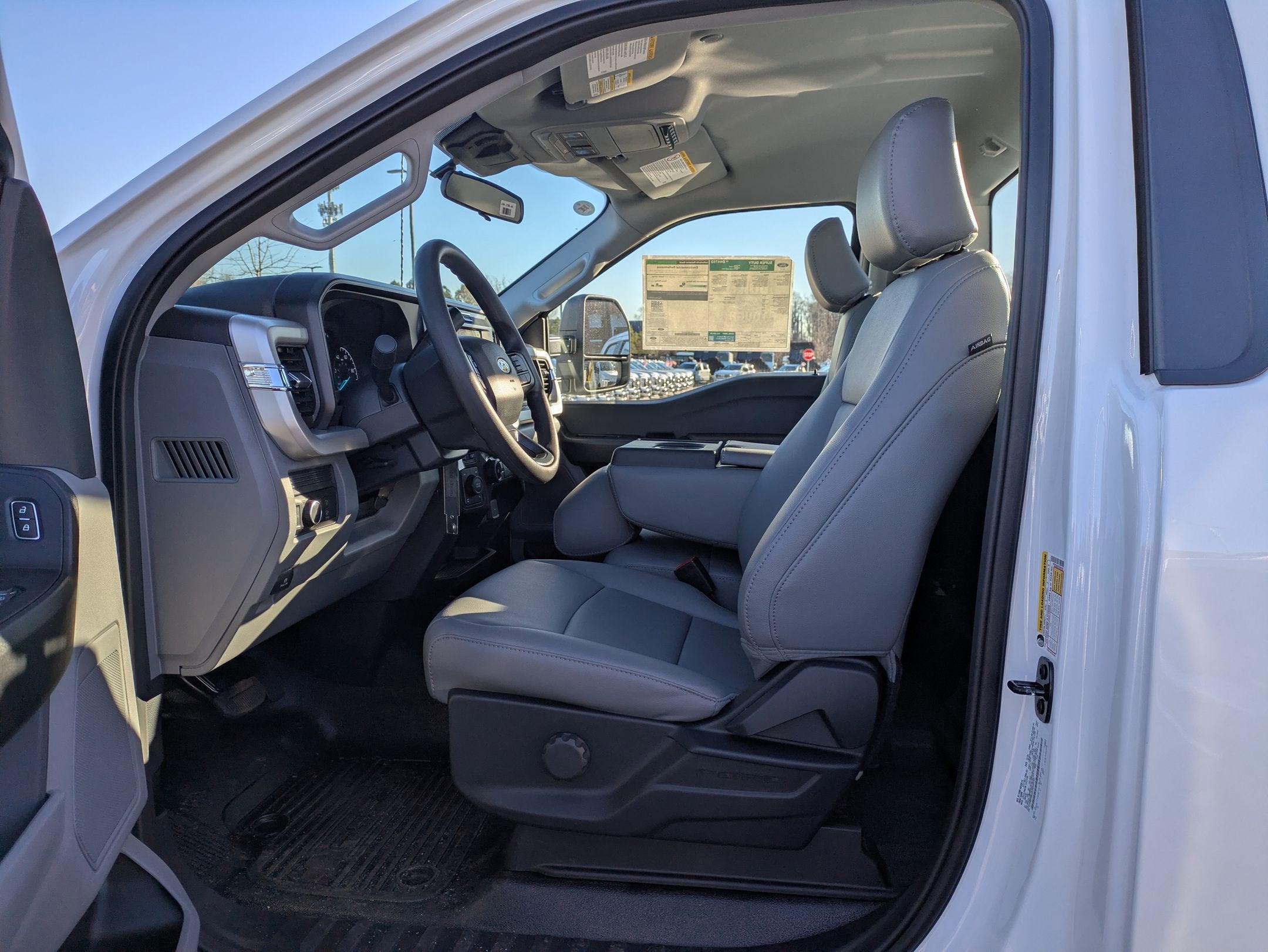 2026 Ford Super Duty F-350 SRW XL