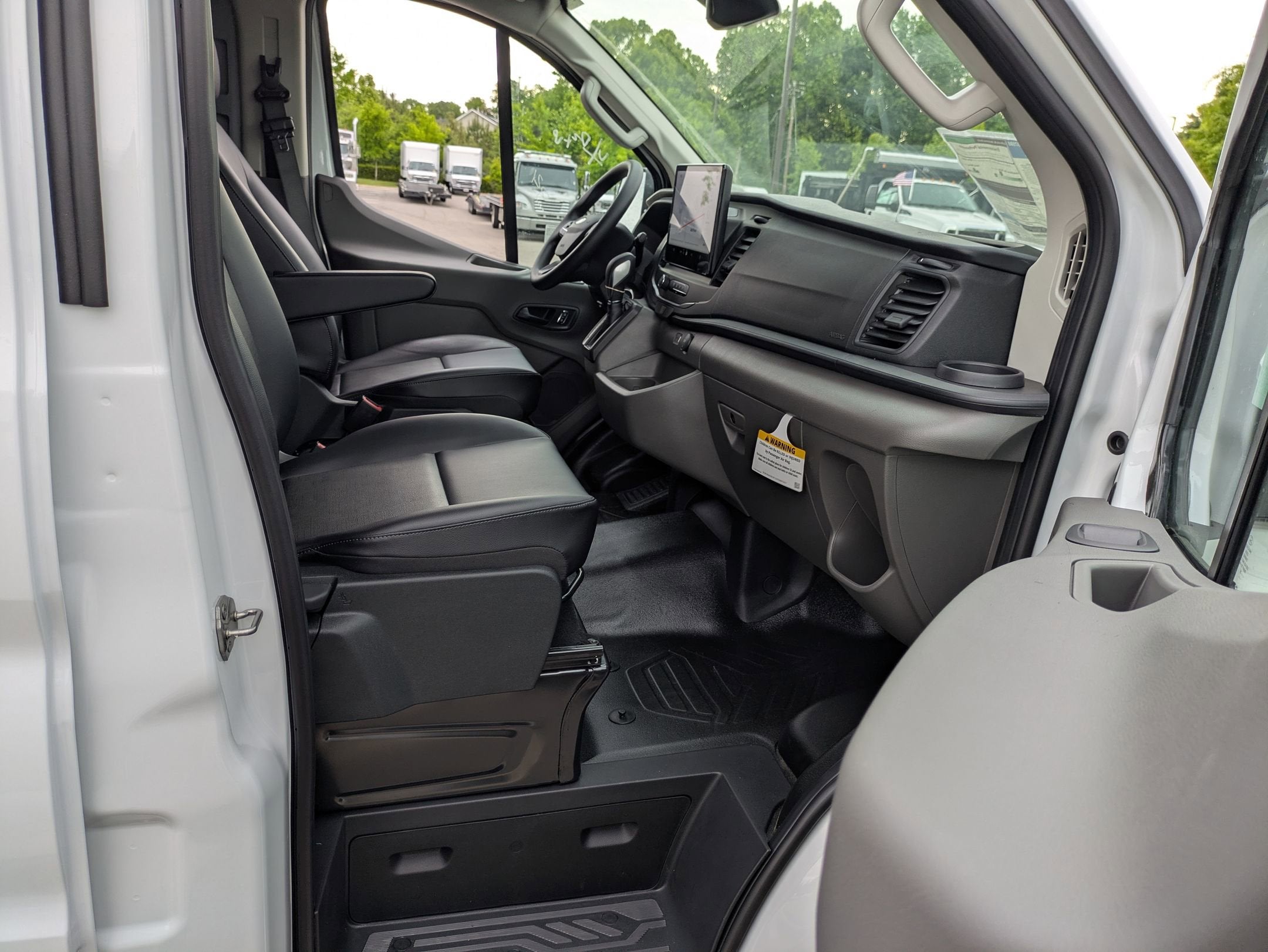 2026 Ford Transit Cargo Van Base