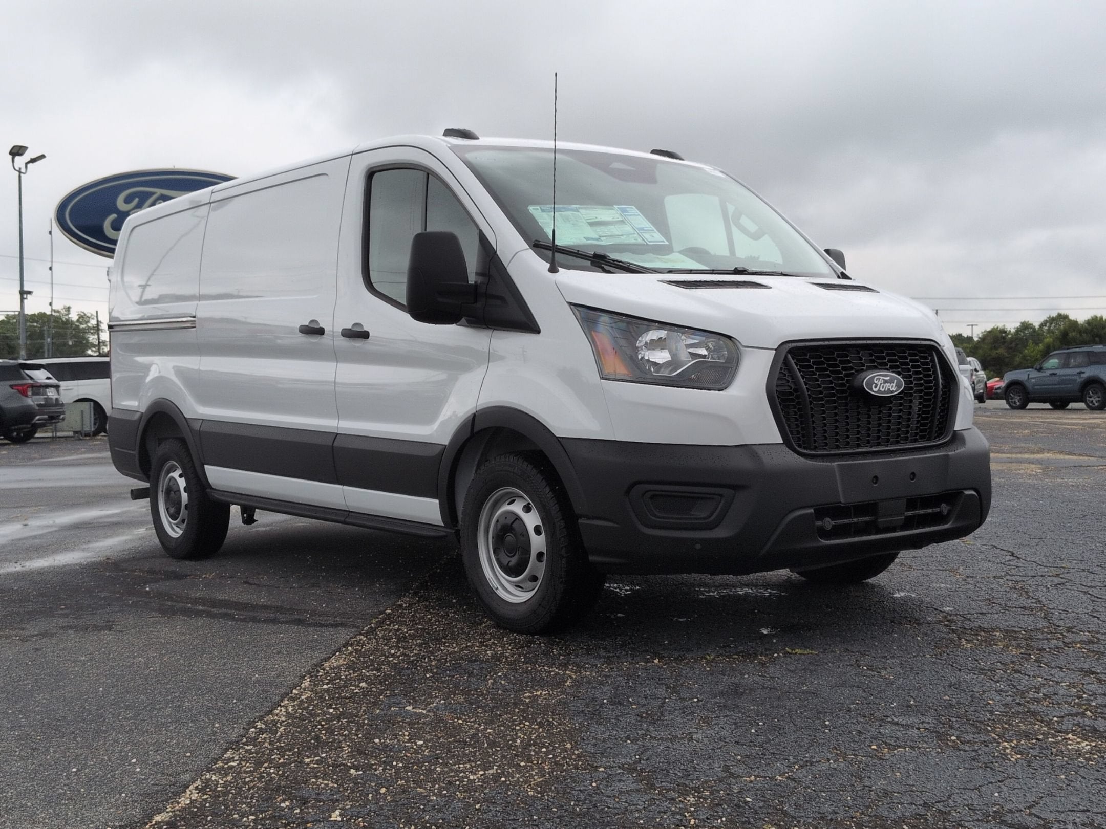2026 Ford Transit Cargo Van Base