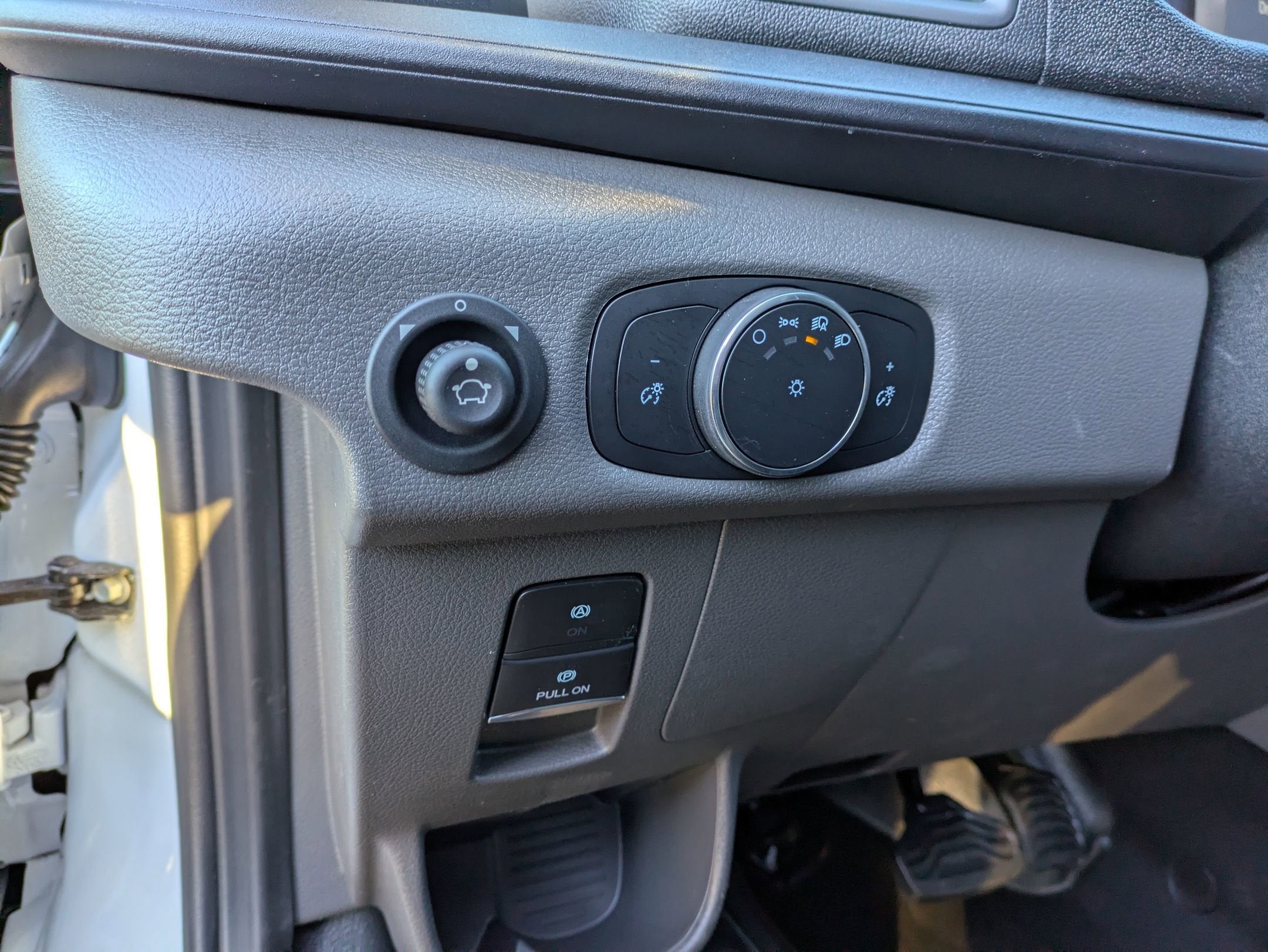 2026 Ford Transit Cargo Van T-150 130" Low Rf 8800 GVWR RWD