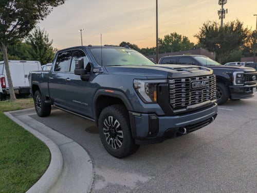2025 GMC Sierra 2500HD Denali Ultimate