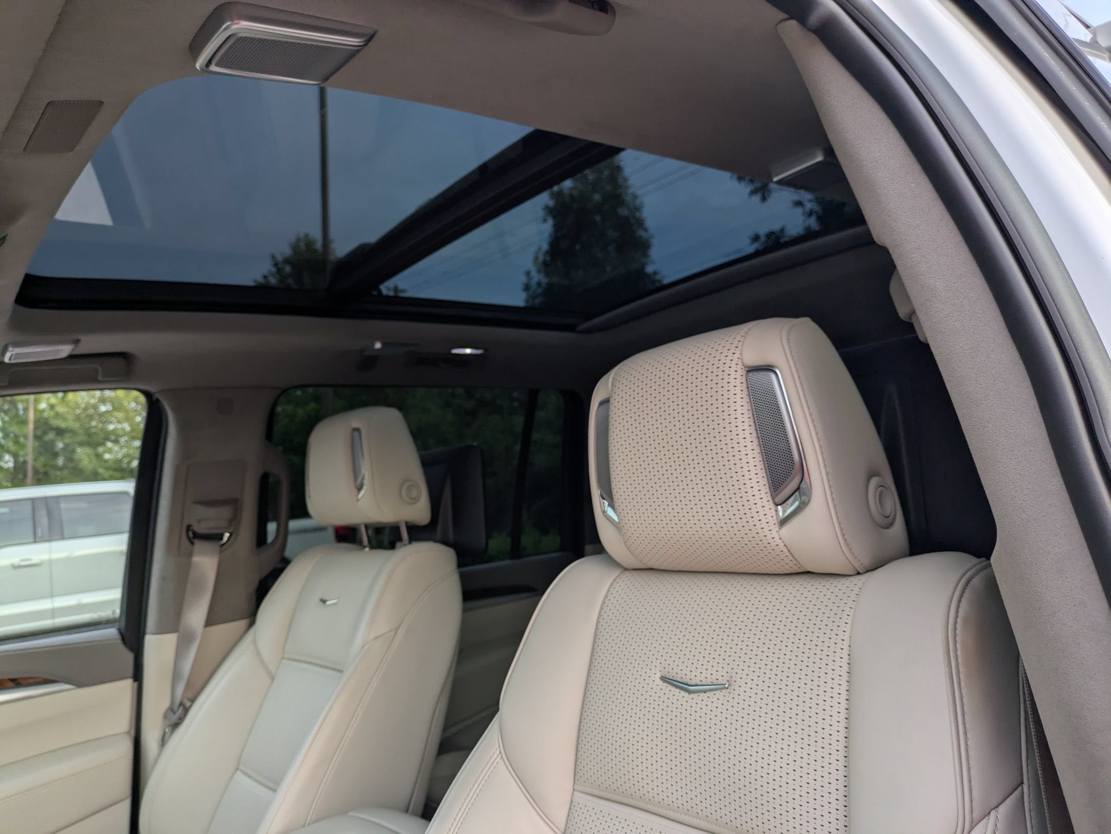 2025 Cadillac Escalade ESV 4WD Sport Platinum
