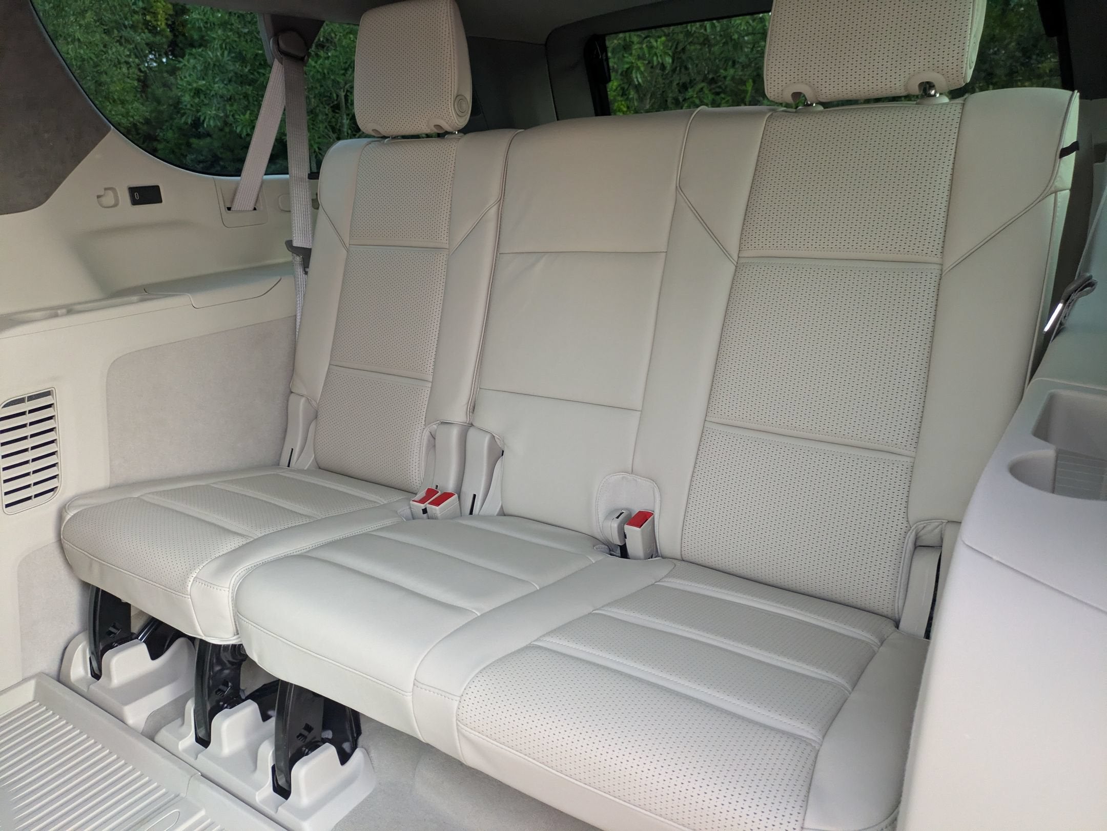 2025 Cadillac Escalade ESV 4WD Sport Platinum