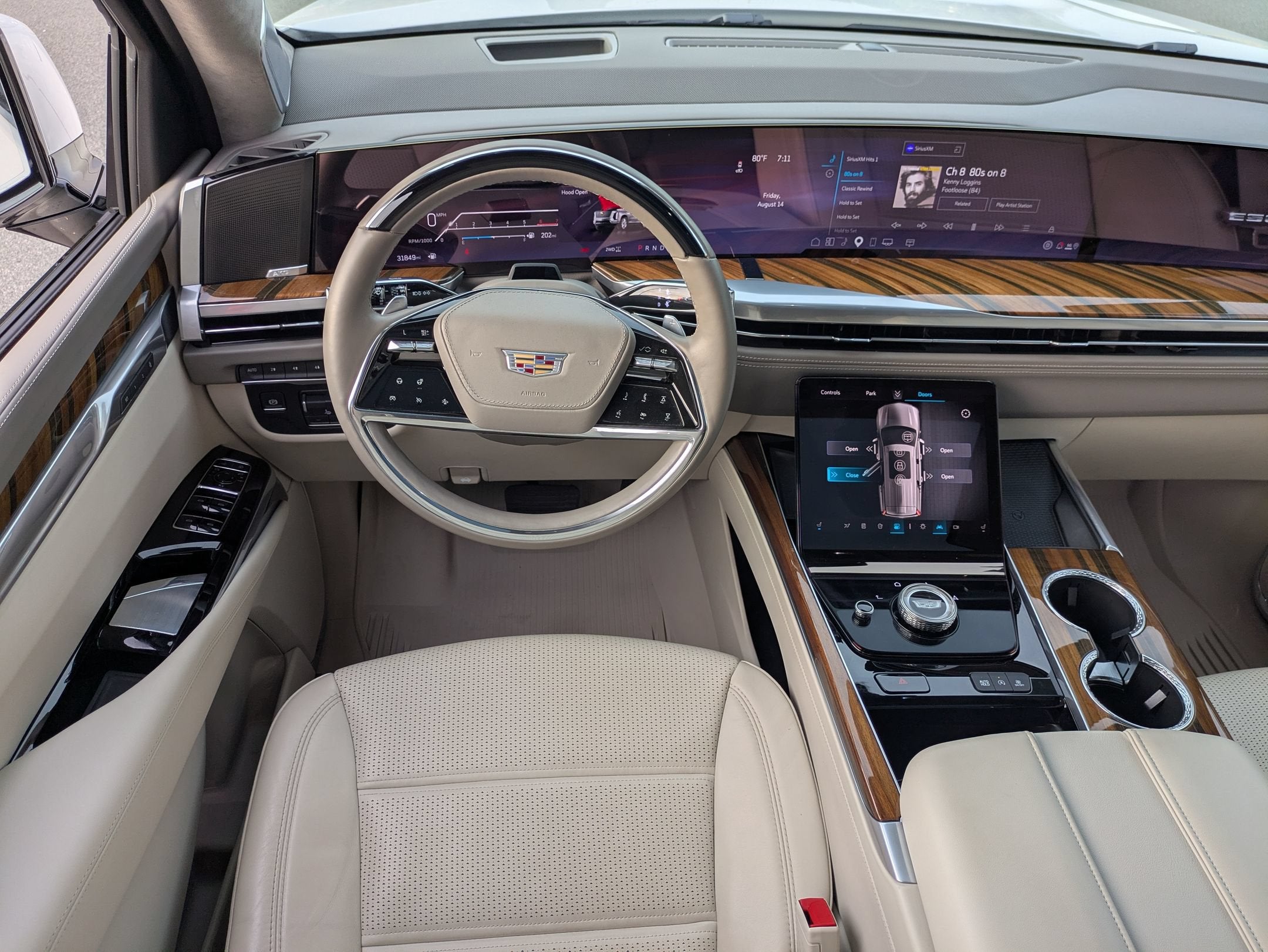 2025 Cadillac Escalade ESV 4WD Sport Platinum