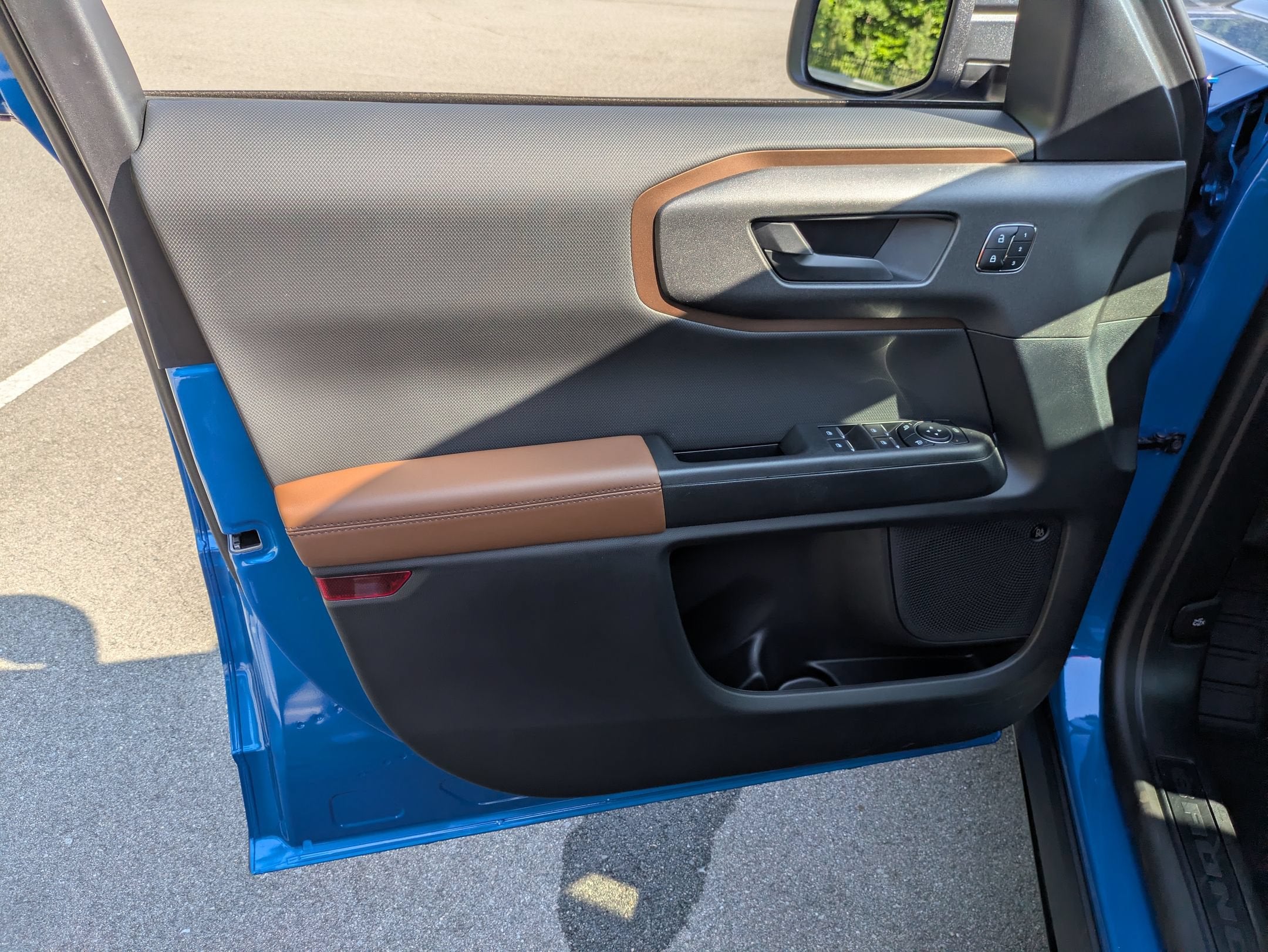 2026 Ford Bronco Sport Outer Banks - Crossroads Courtesy Demo