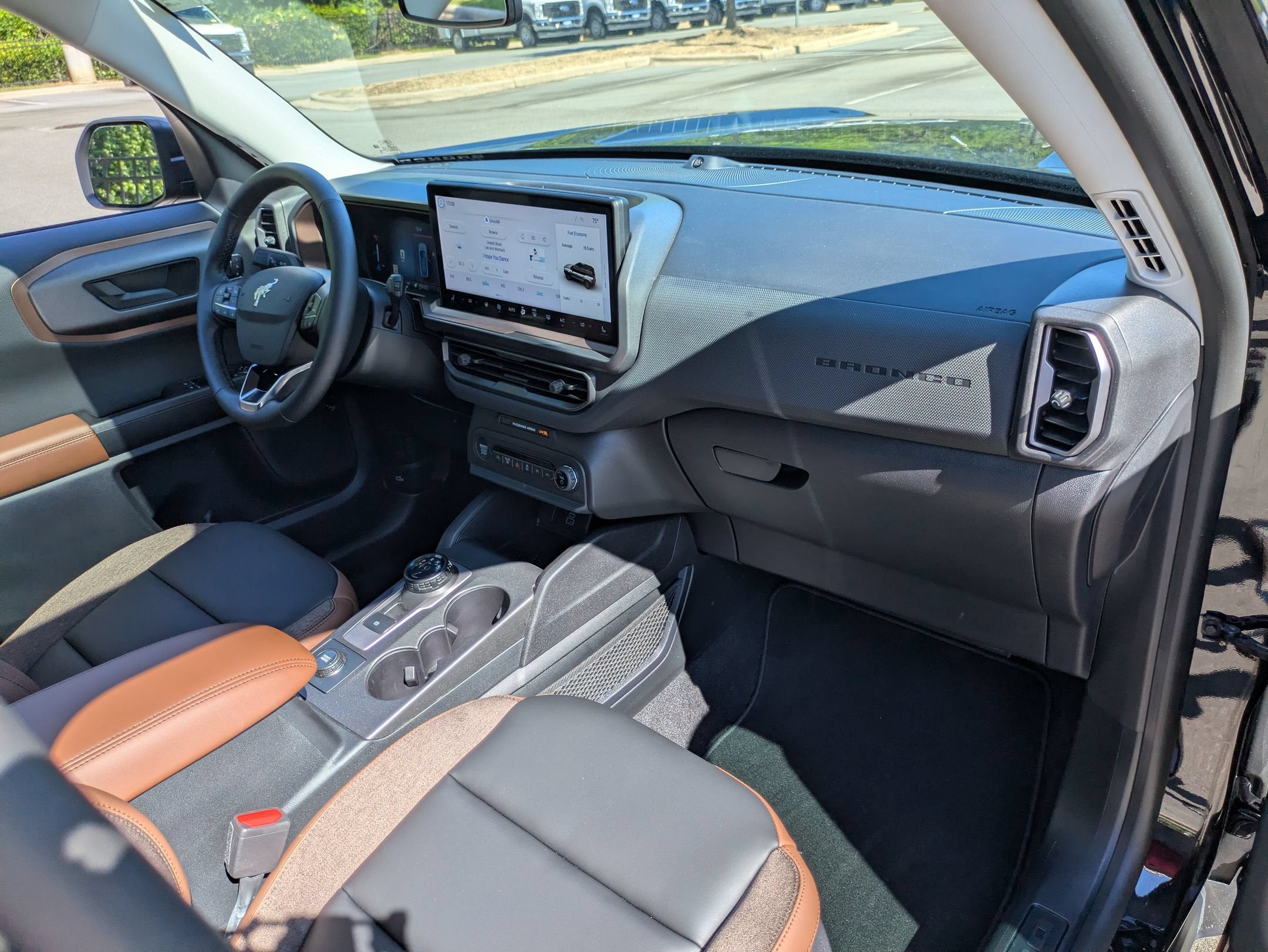 2026 Ford Bronco Sport Outer Banks - Crossroads Courtesy Demo