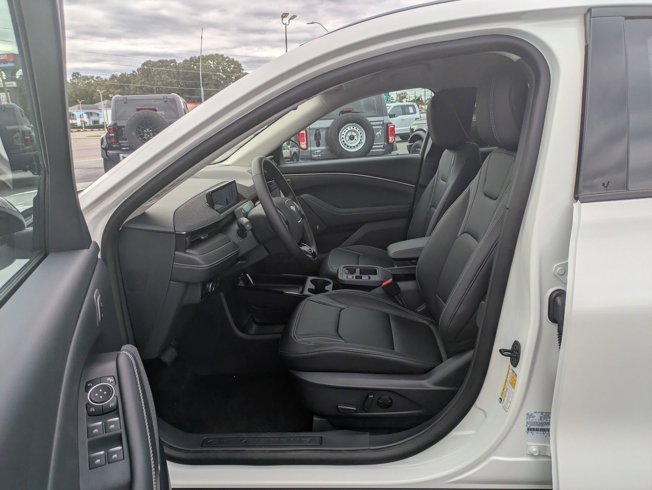 2025 Ford Mustang Mach-E Premium