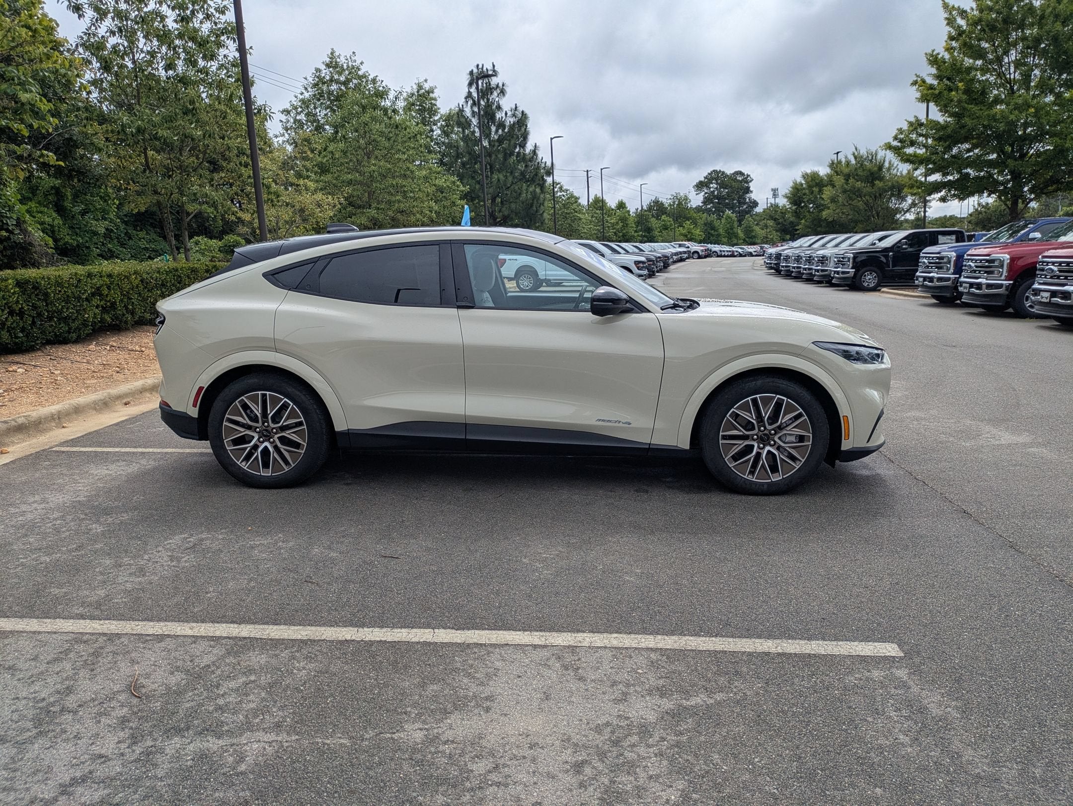 2025 Ford Mustang Mach-E Premium
