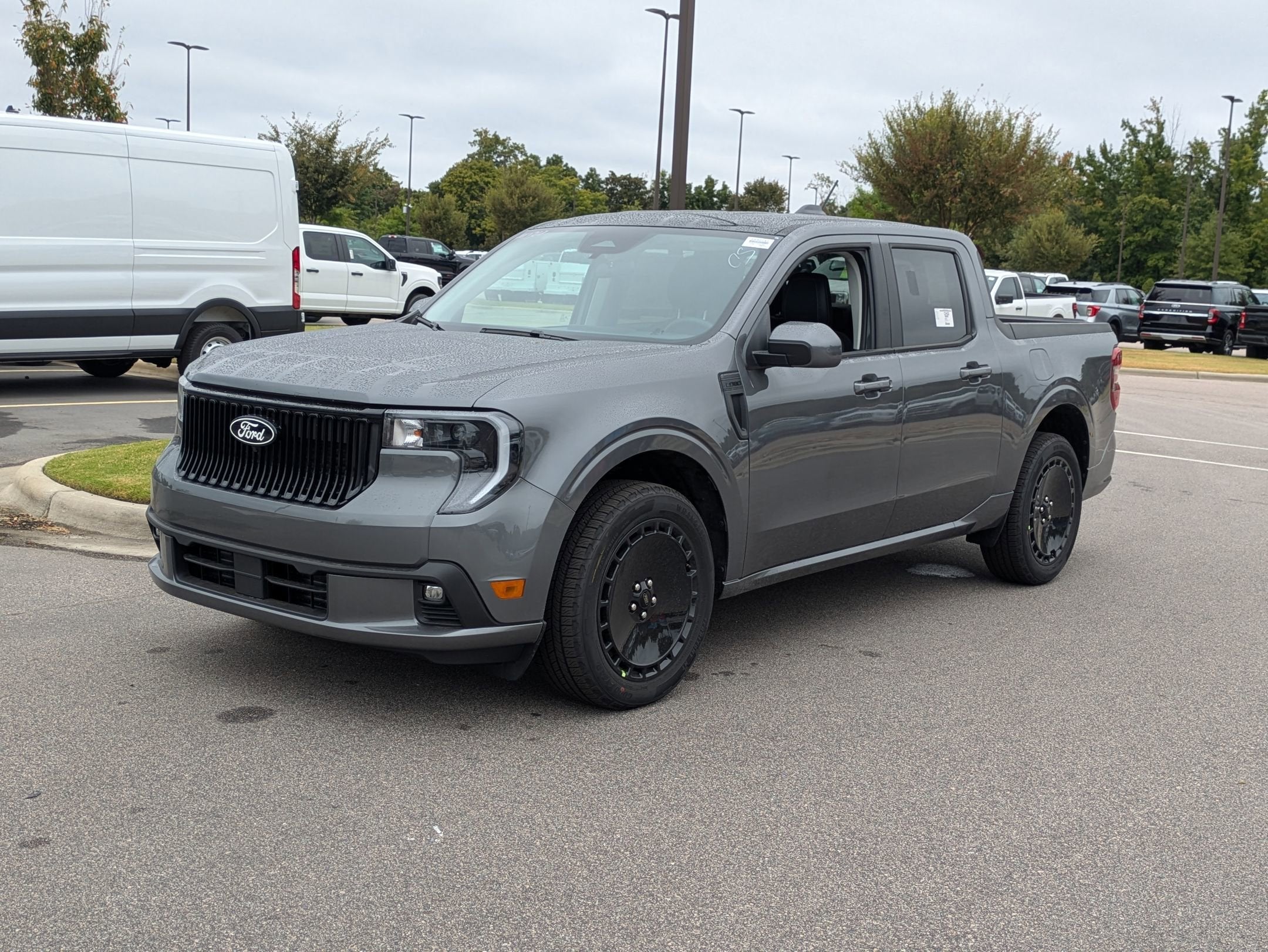 2025 Ford Maverick Lobo Standard