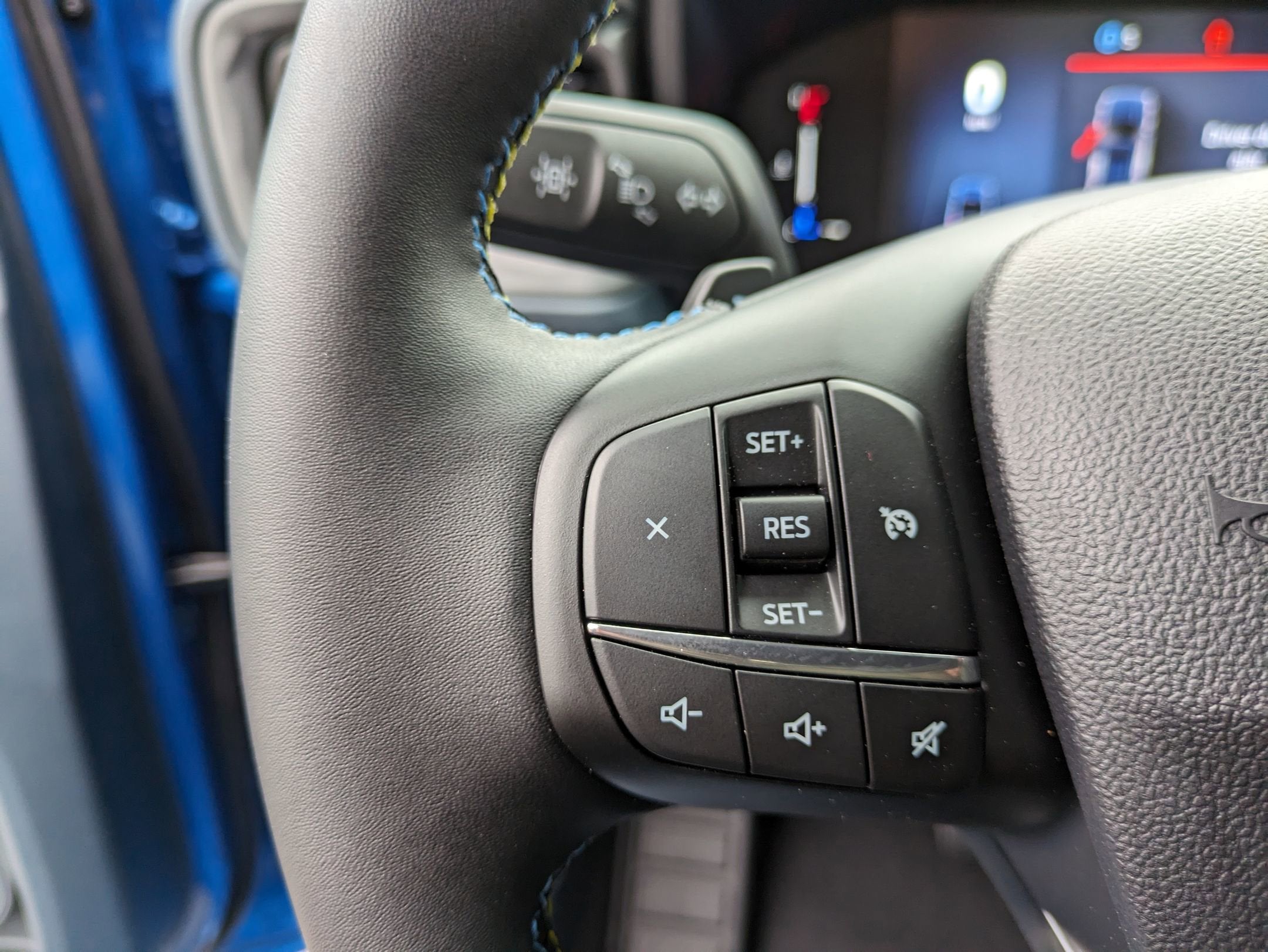 2025 Ford Maverick Lobo Standard