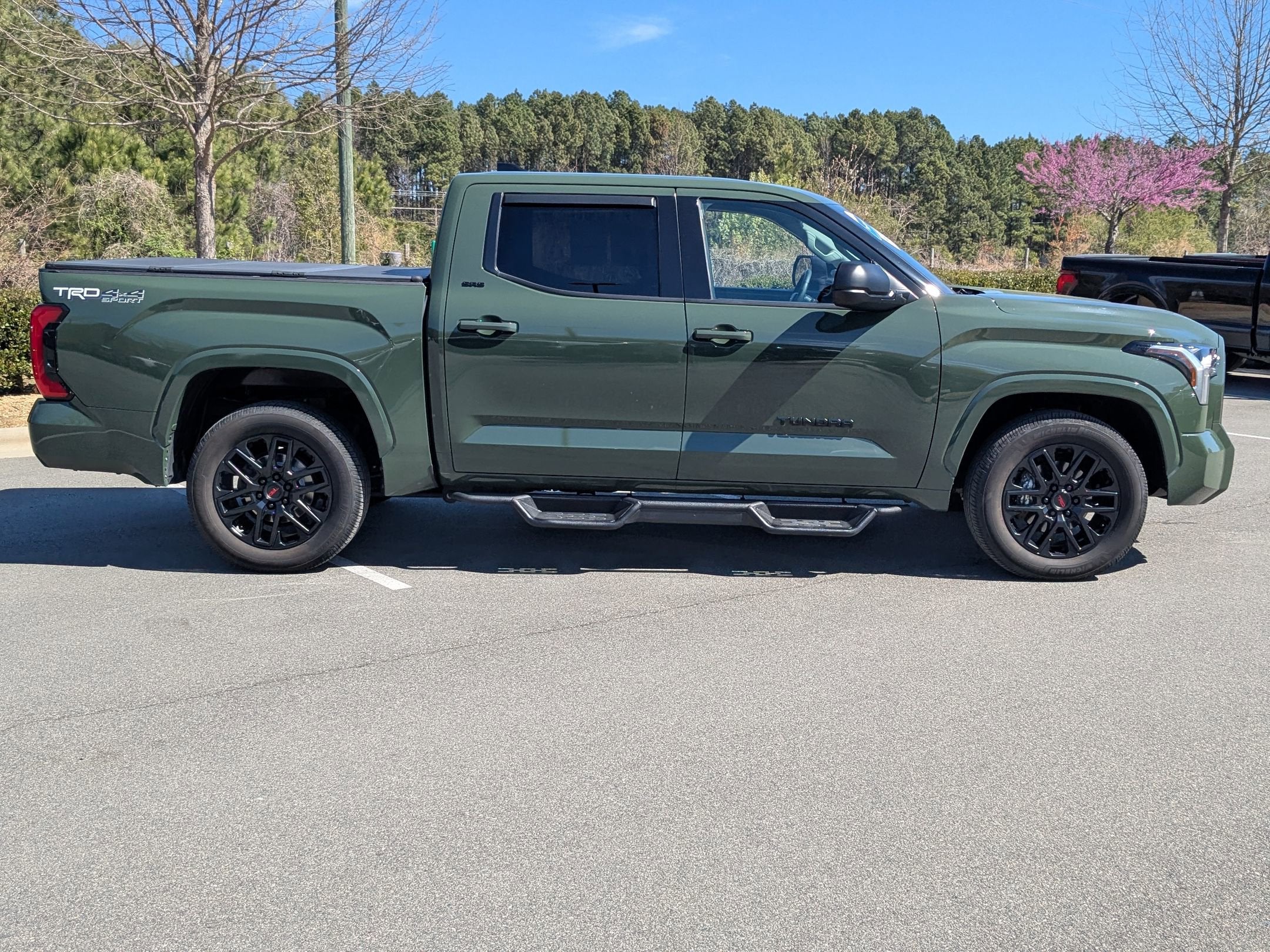 2023 Toyota Tundra 4WD SR5