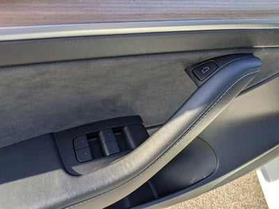2022 Tesla Model 3 Base