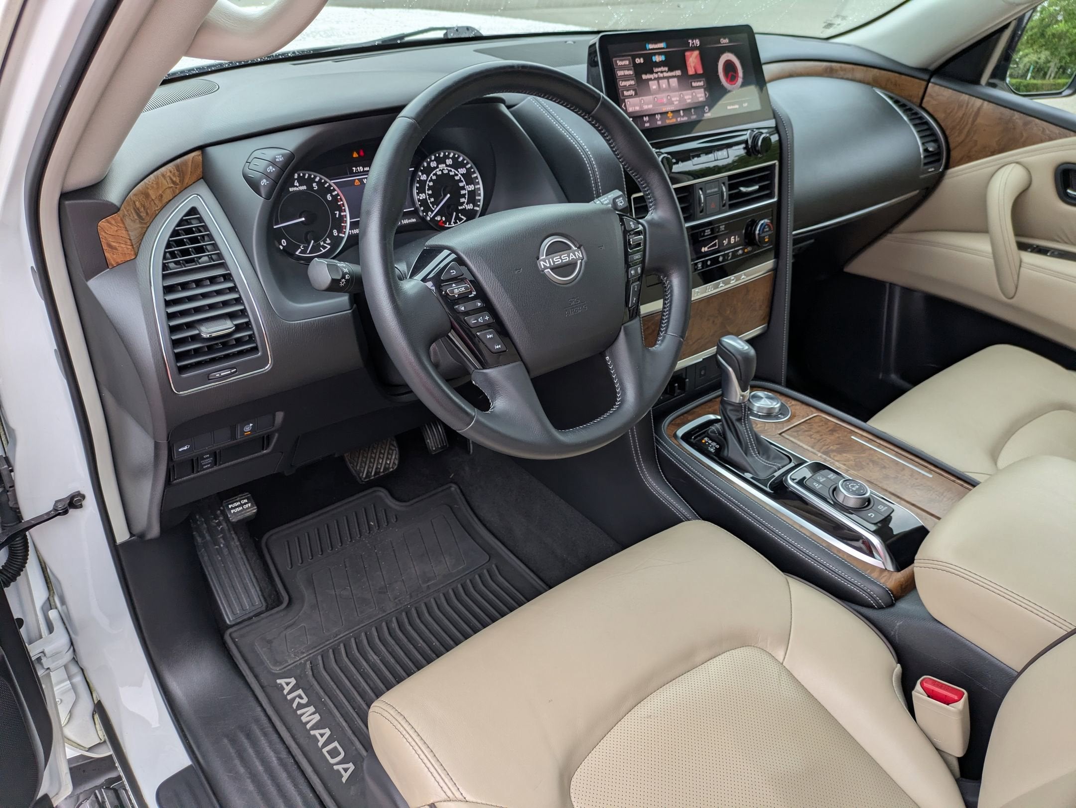 2021 Nissan Armada SL