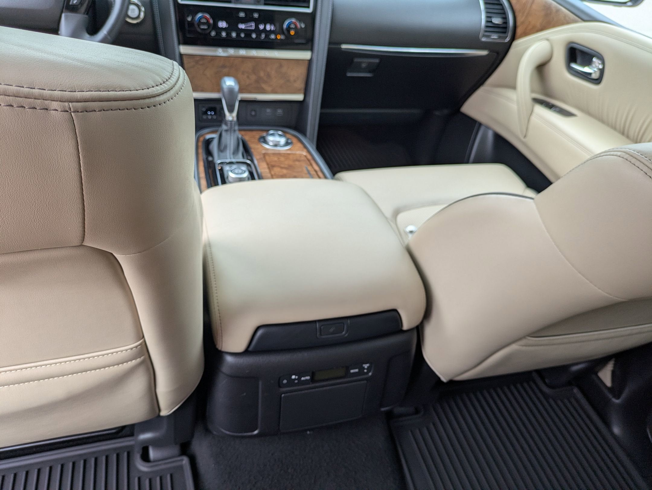 2021 Nissan Armada SL