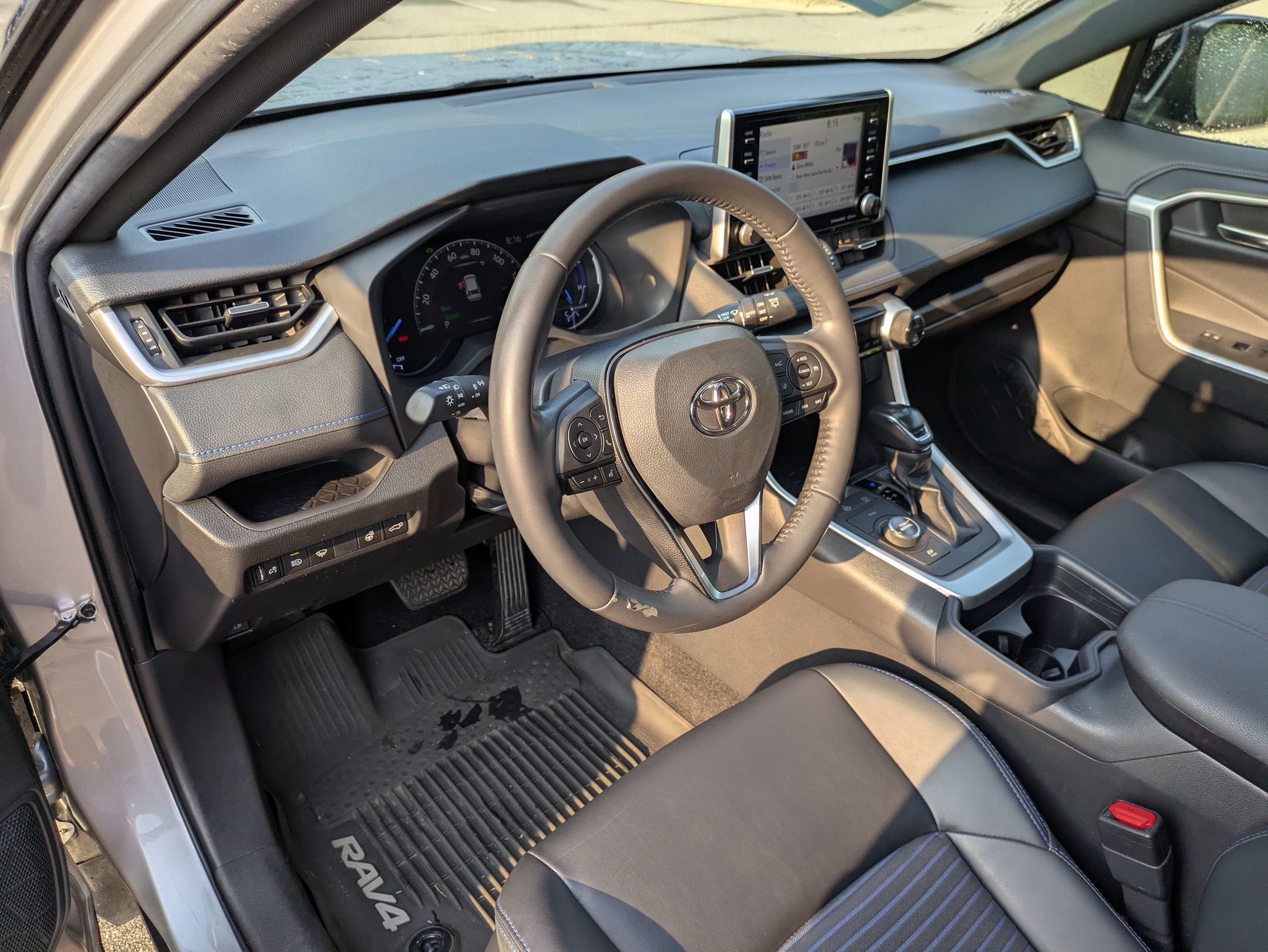 2020 Toyota RAV4 Hybrid XSE