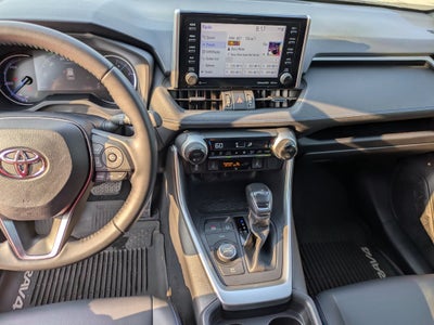 2020 Toyota RAV4 Hybrid XSE