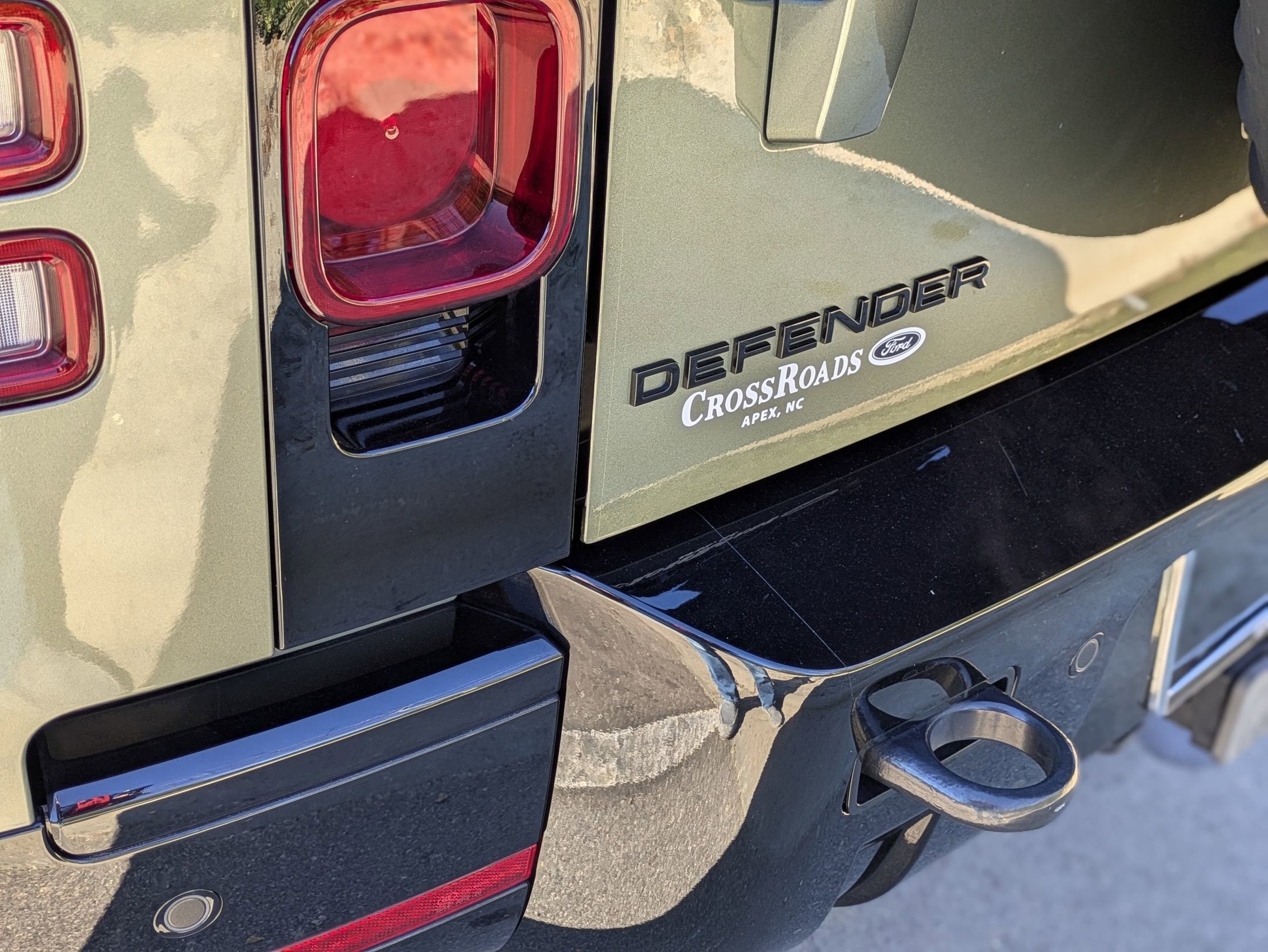 2024 Land Rover Defender X-Dynamic SE