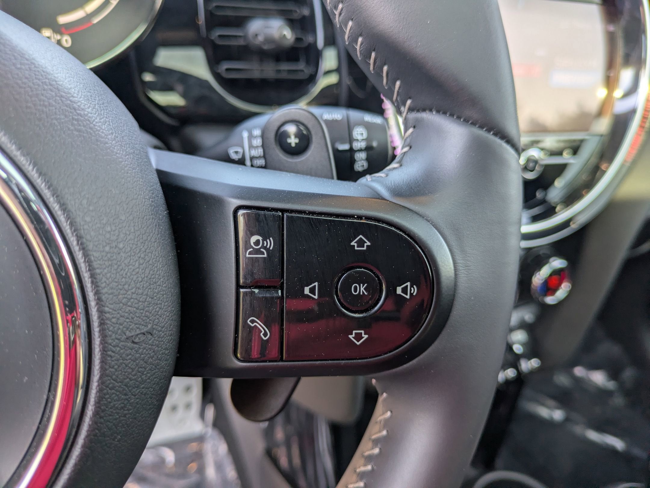 2023 MINI Hardtop 2 Door Cooper S Classic