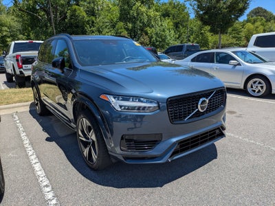 2022 Volvo XC90 Recharge Plug-In Hybrid R-Design