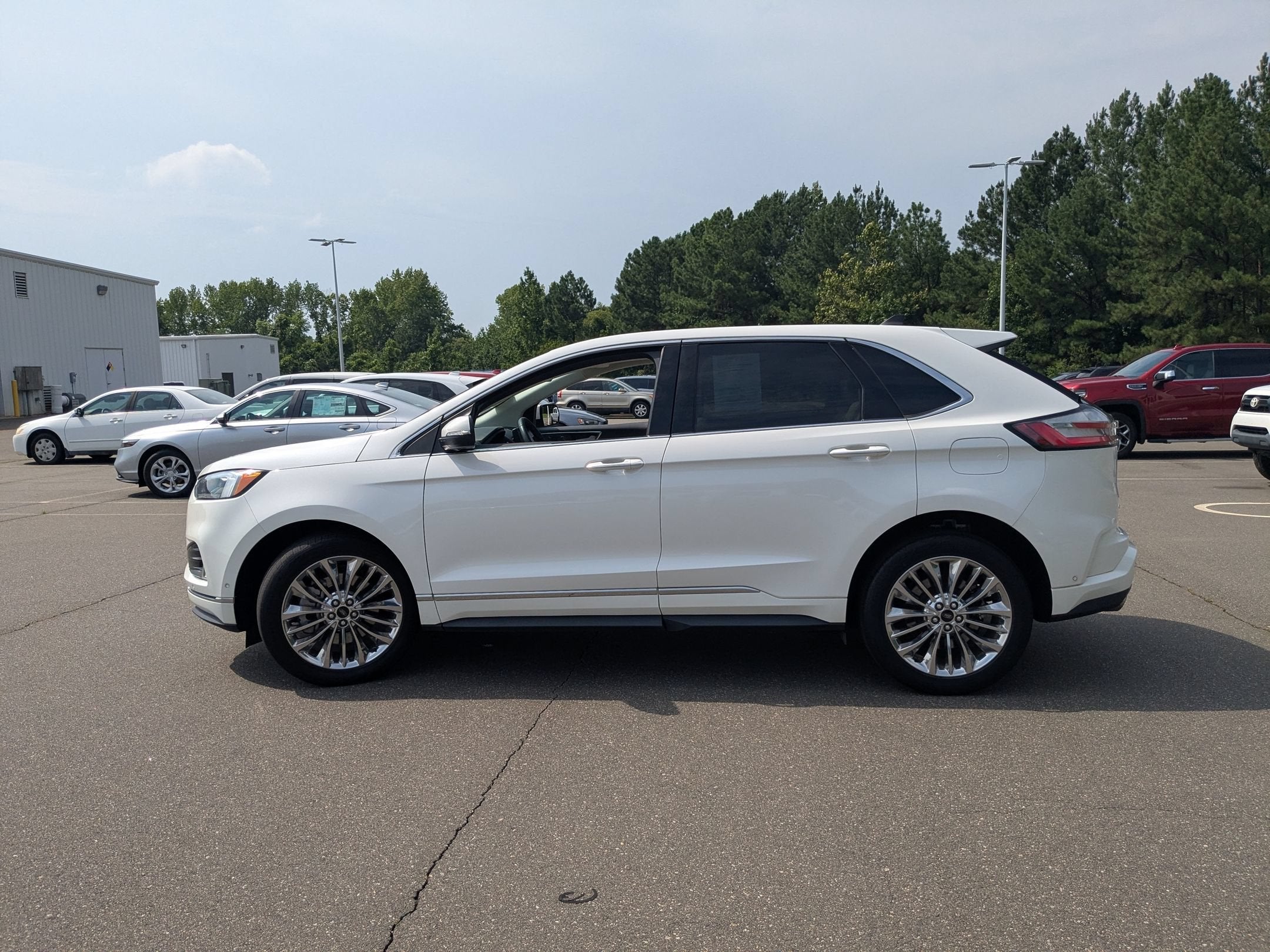2024 Ford Edge Titanium