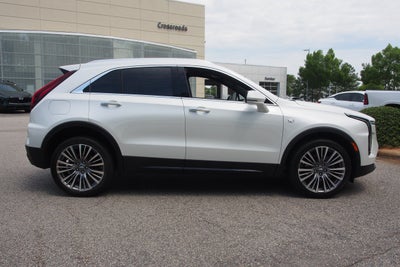 2024 Cadillac XT4 FWD Premium Luxury