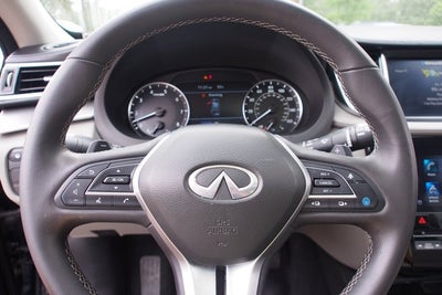 2023 INFINITI QX50 LUXE