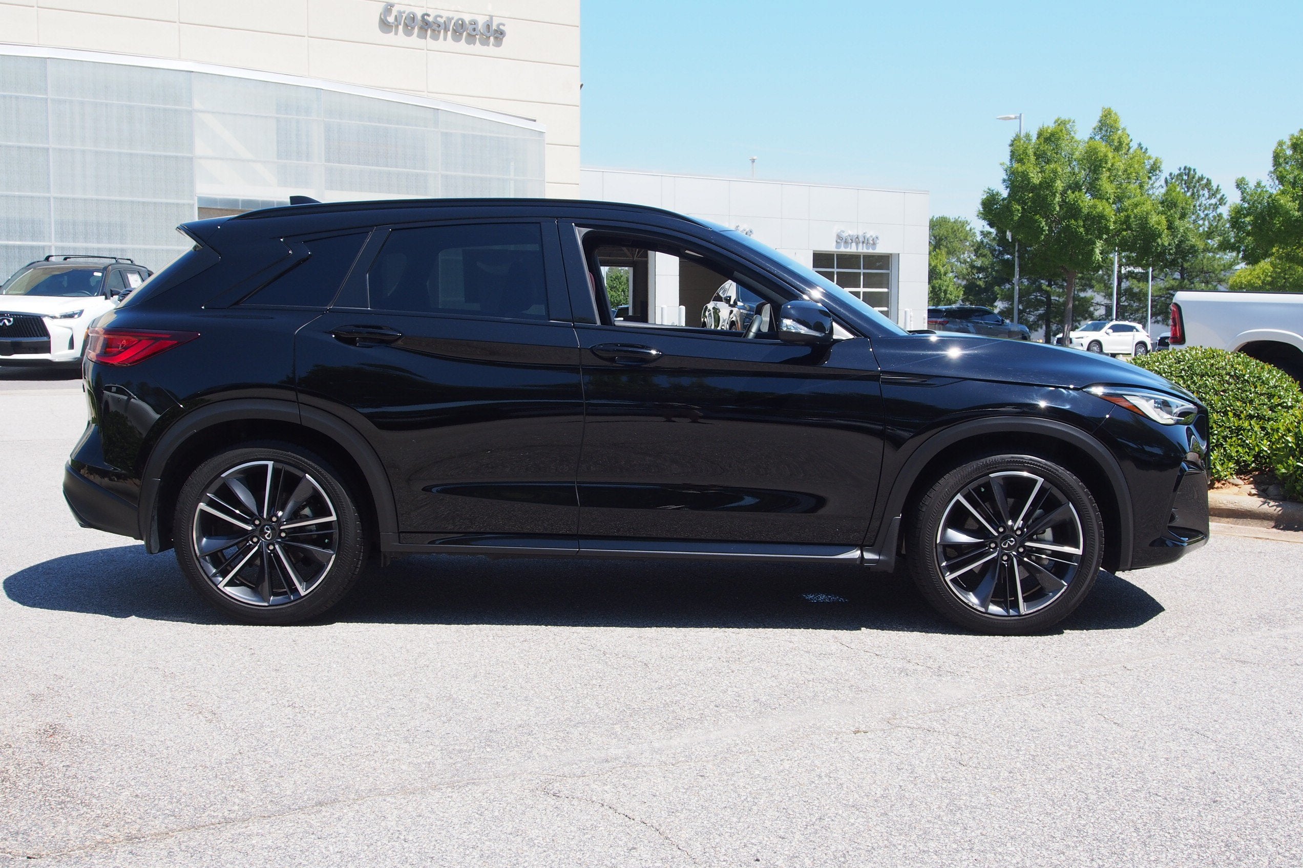2023 INFINITI QX50 SPORT