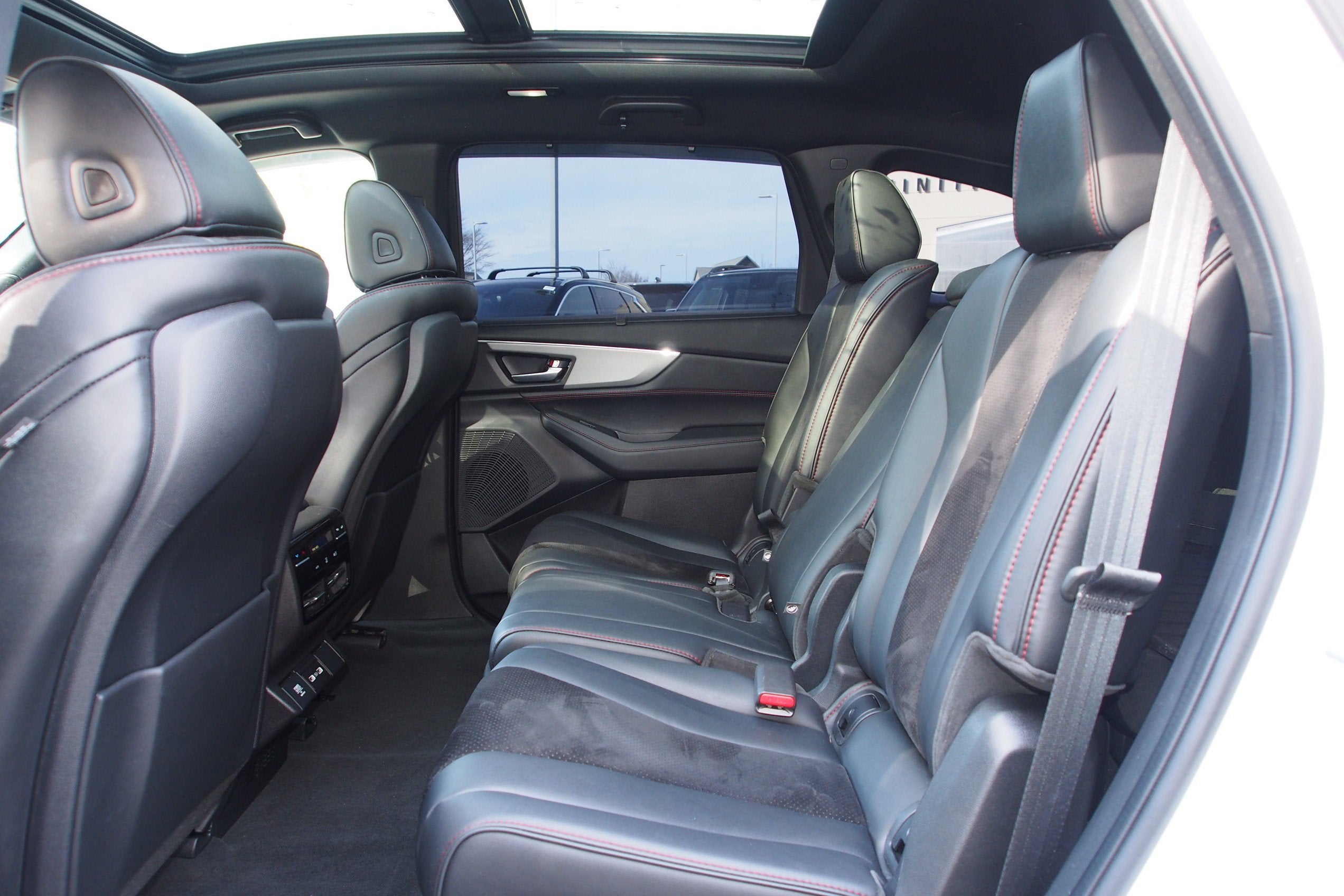 2024 Acura MDX w/A-Spec Package