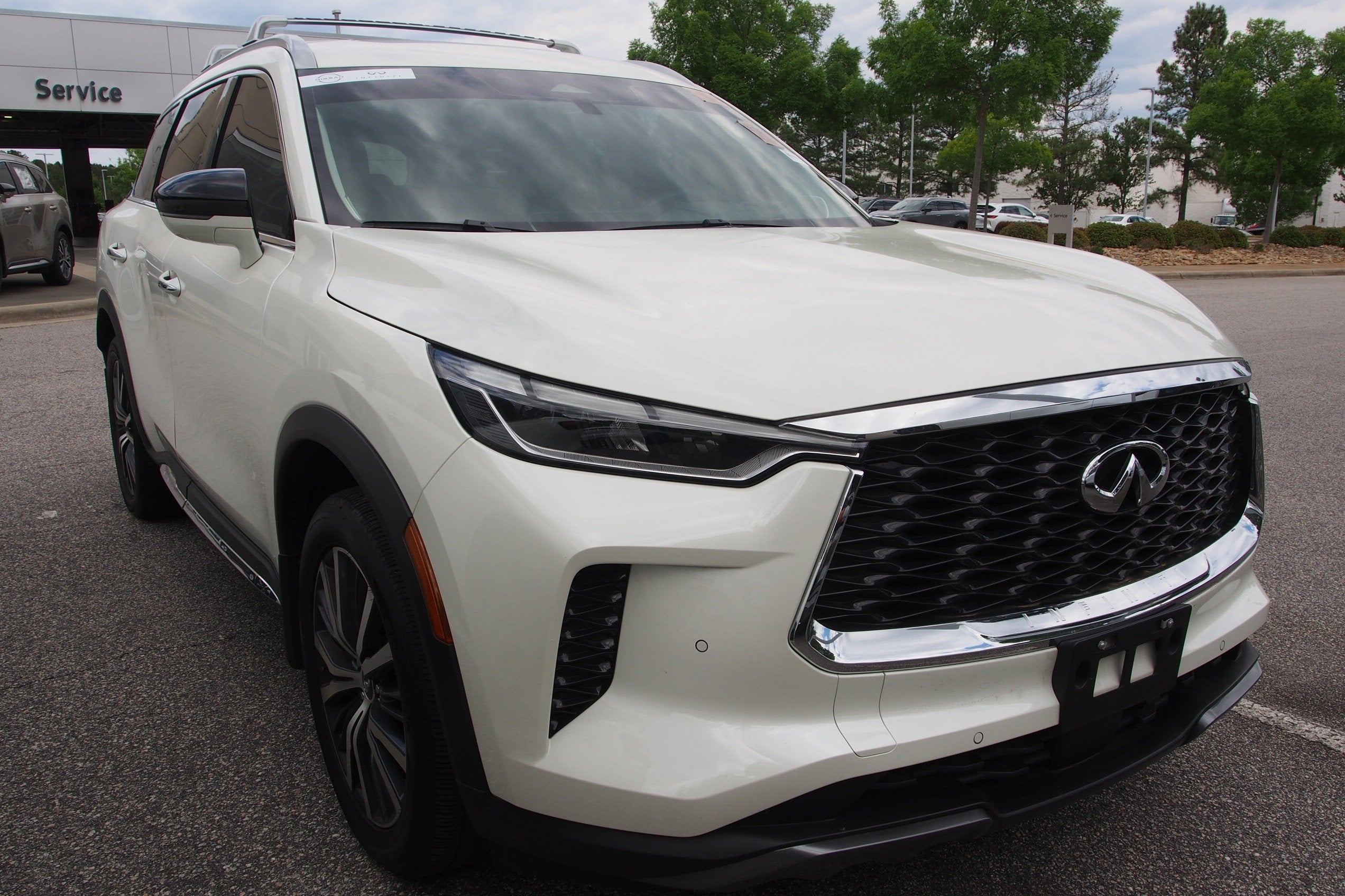 2025 INFINITI QX60 SENSORY