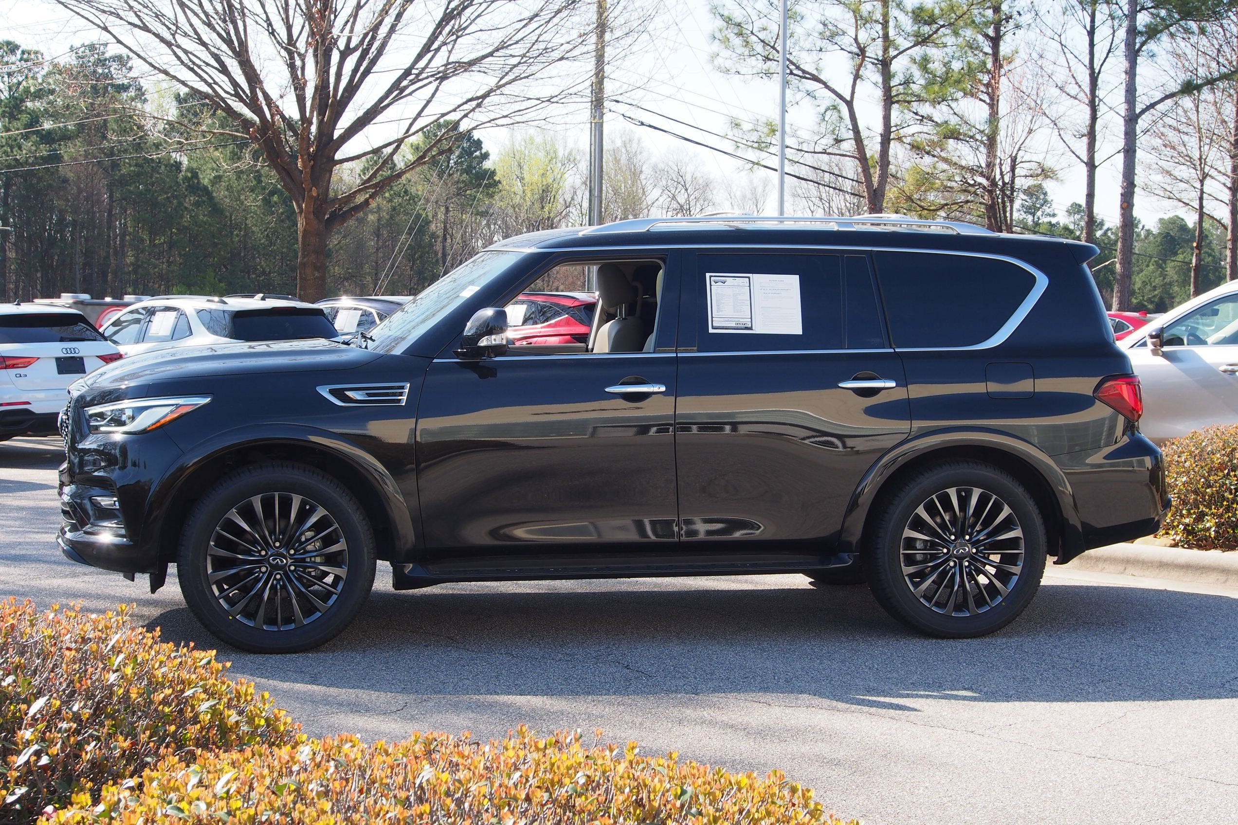 2024 INFINITI QX80 PREMIUM SELECT