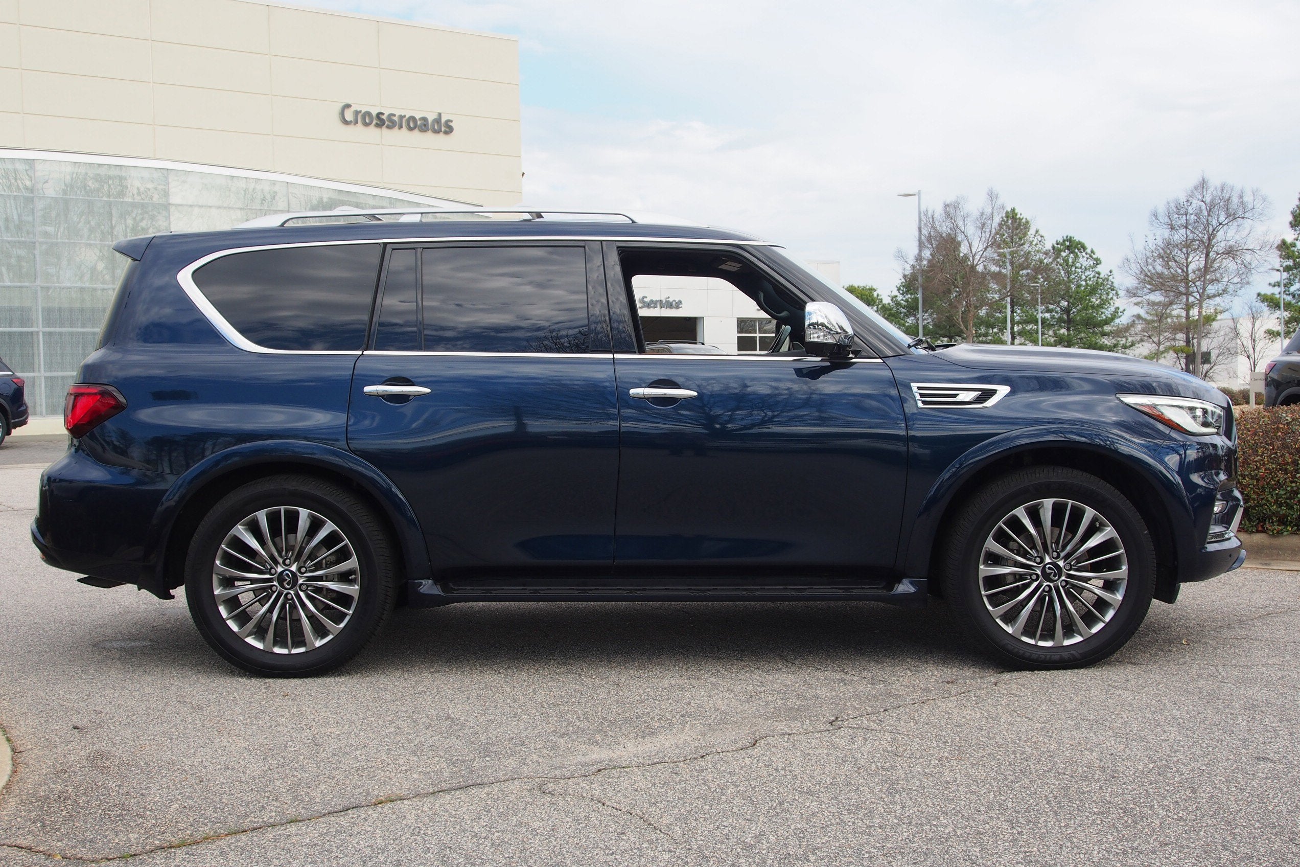 2021 INFINITI QX80 SENSORY
