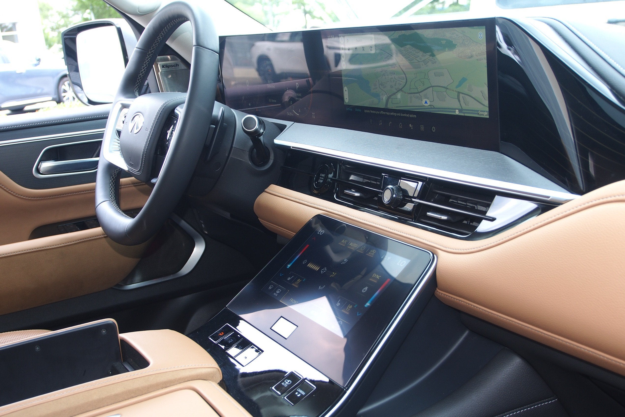 2025 INFINITI QX80 SENSORY
