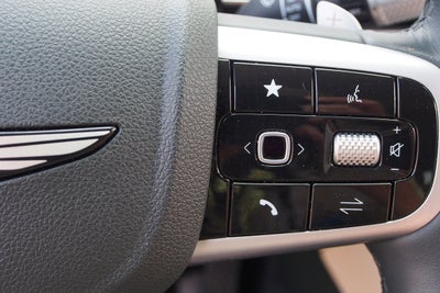 2025 Genesis GV80 Select