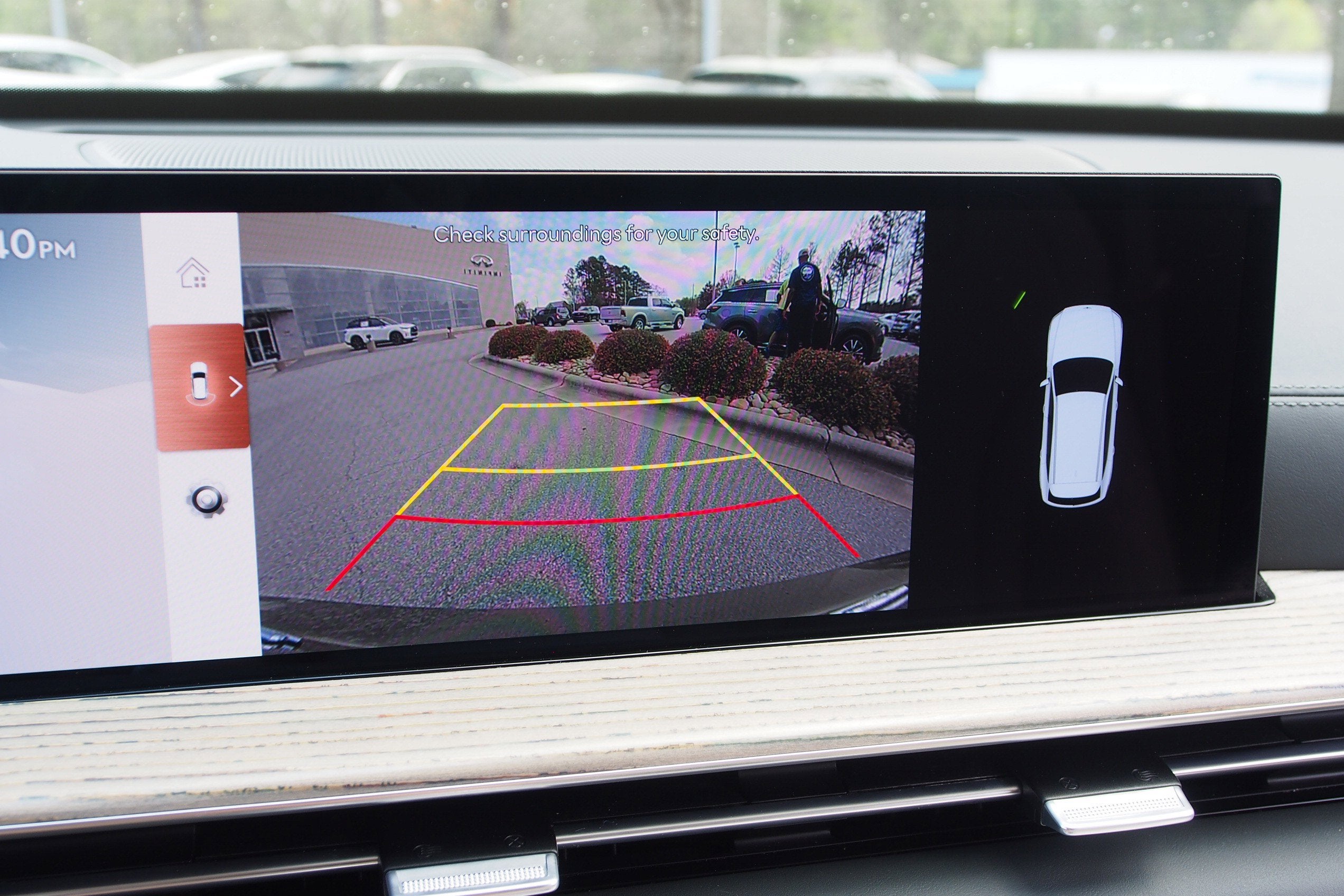 2025 Genesis GV80 Select