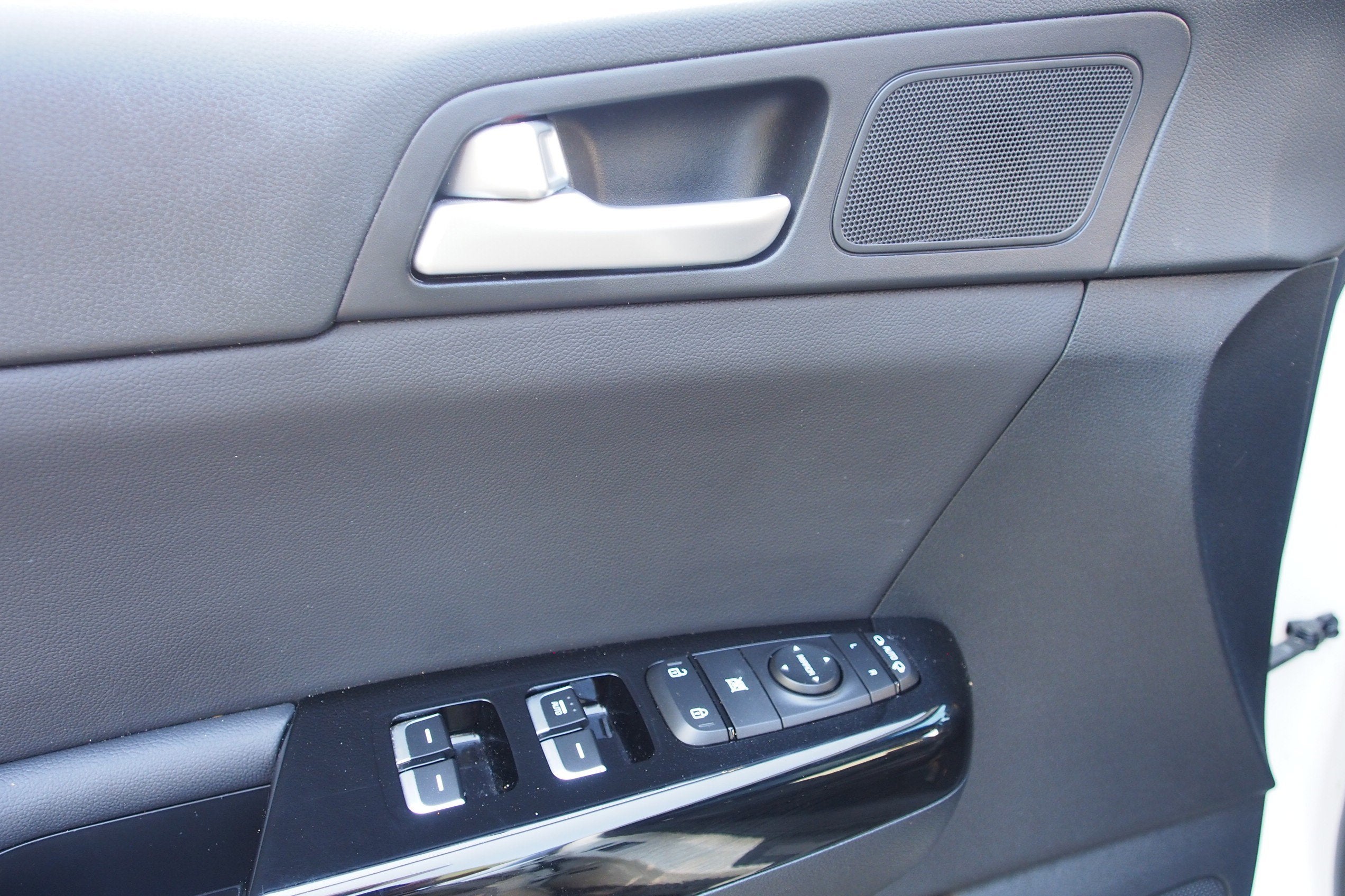 2022 Kia Sportage Nightfall