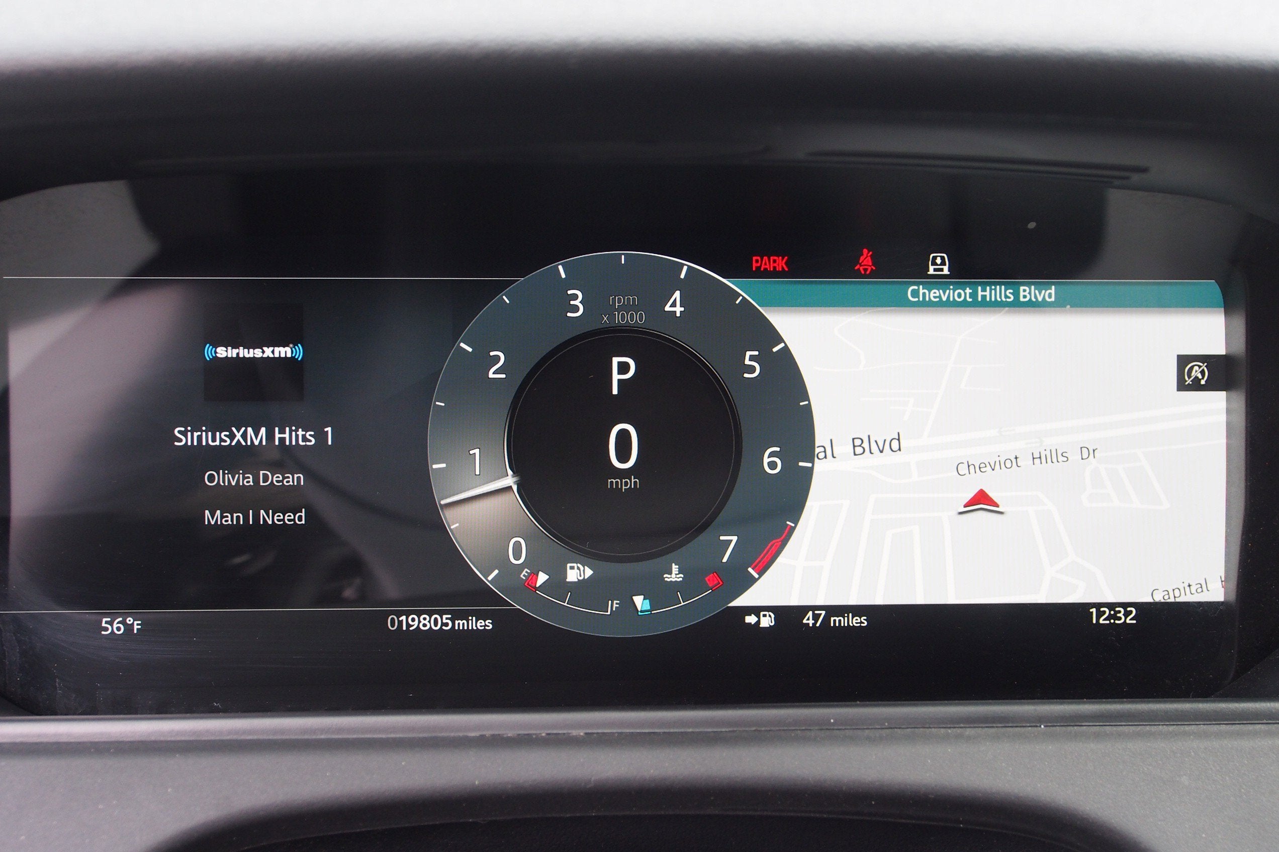 2024 Land Rover Range Rover Velar Dynamic SE