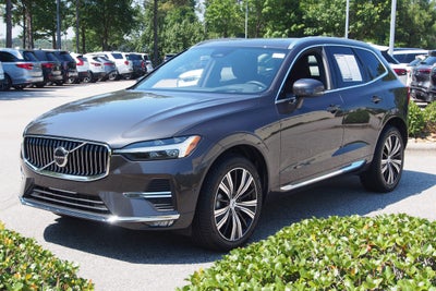 2023 Volvo XC60 Ultimate Bright Theme