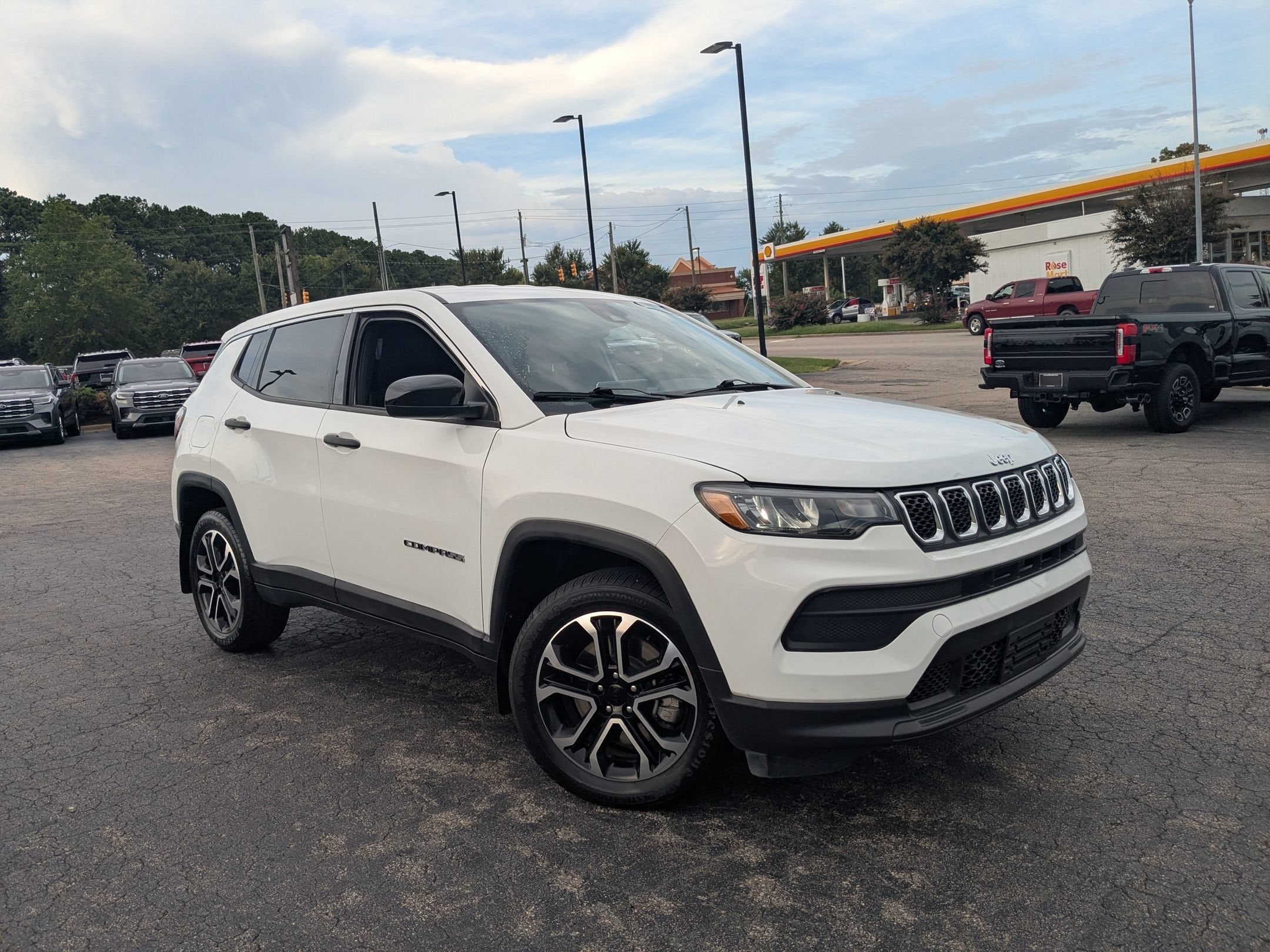 2024 Jeep Compass Sport