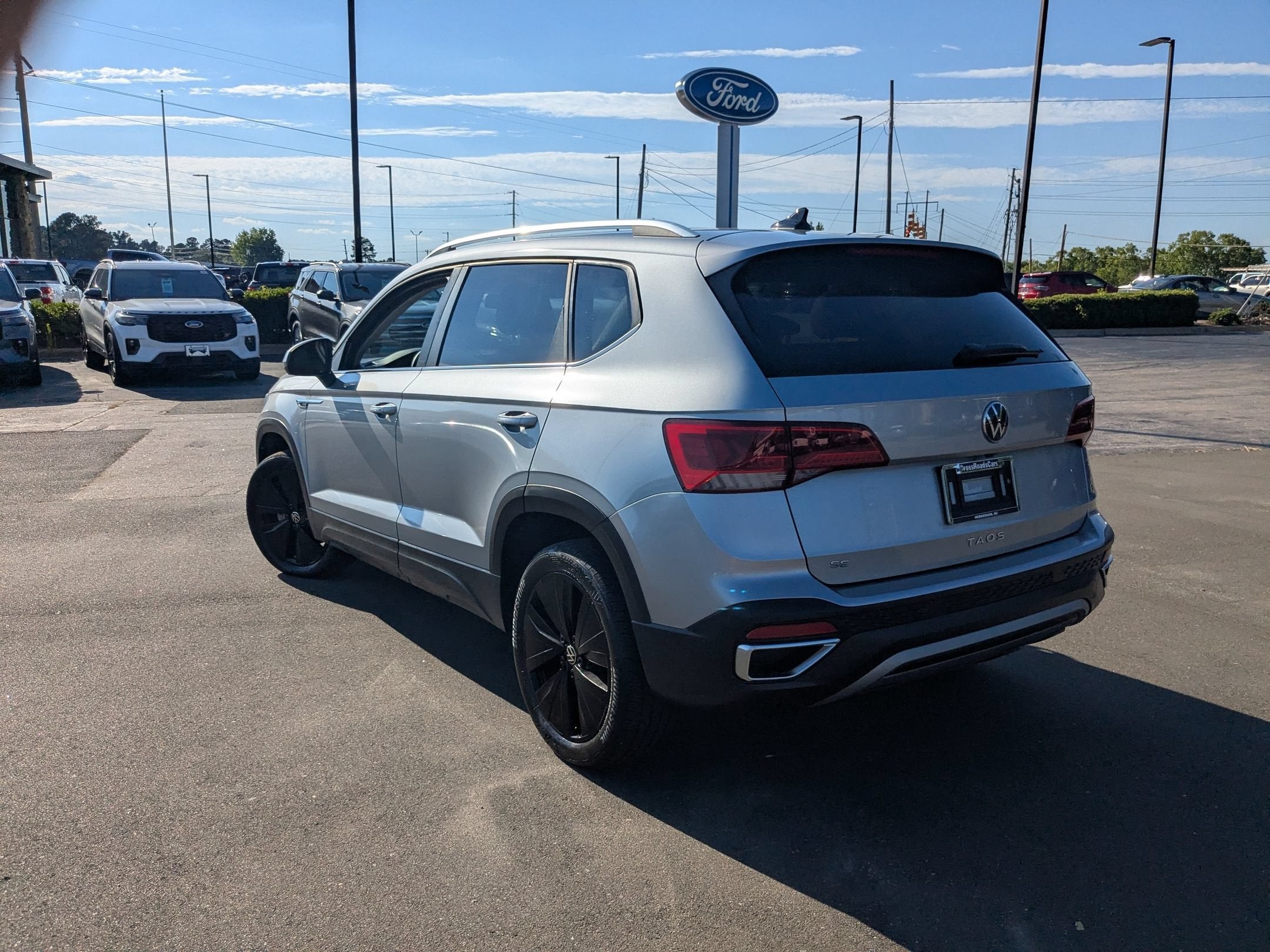 2022 Volkswagen Taos SE