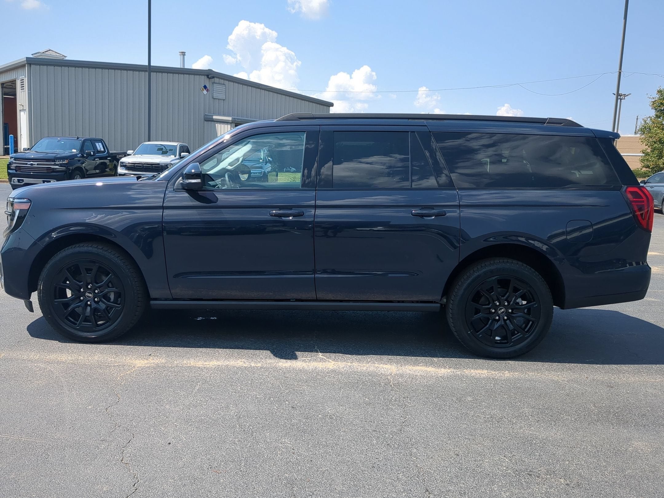 2027 Ford Expedition Max Platinum