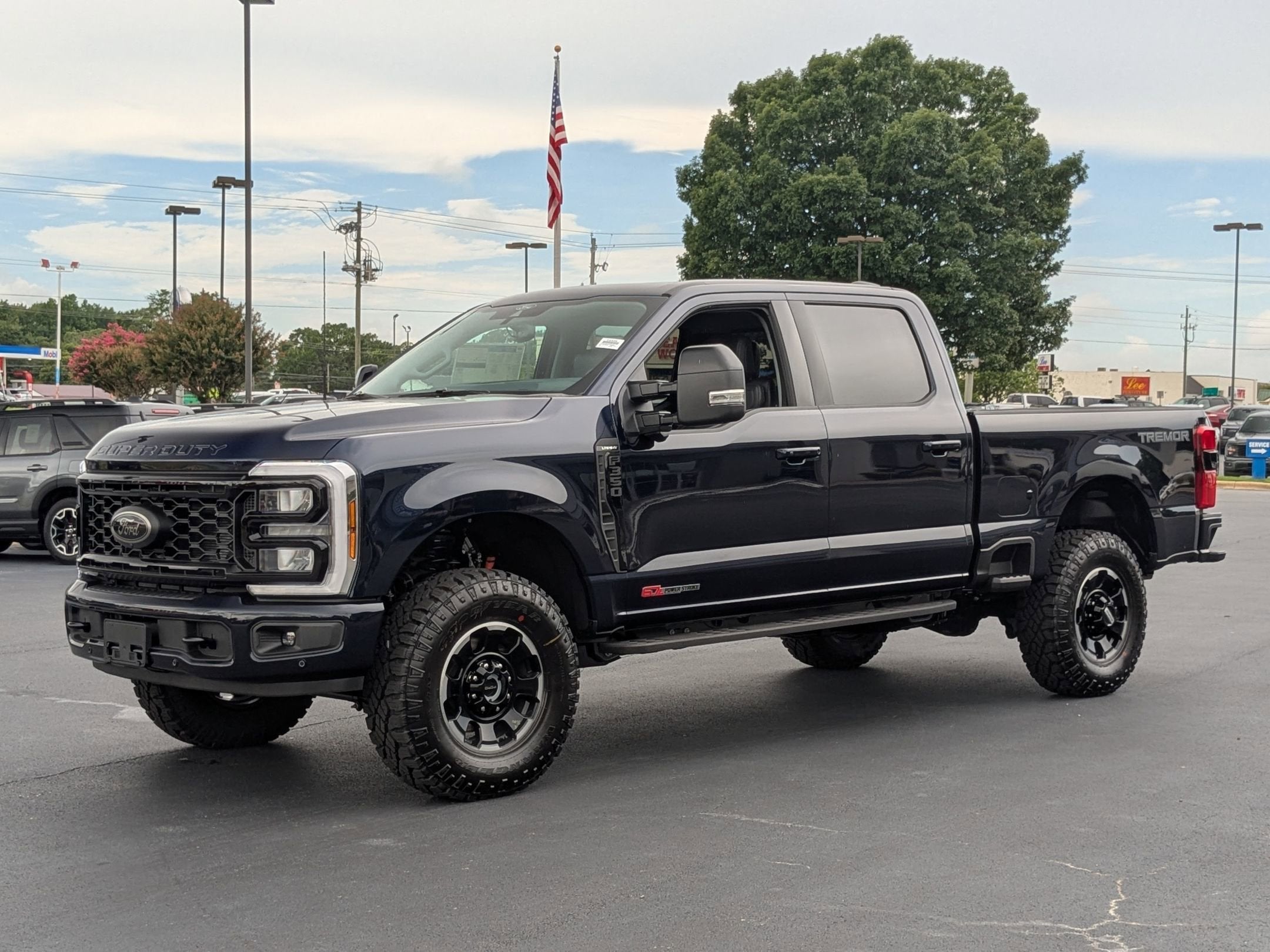 2025 Ford Super Duty F-350 SRW LARIAT