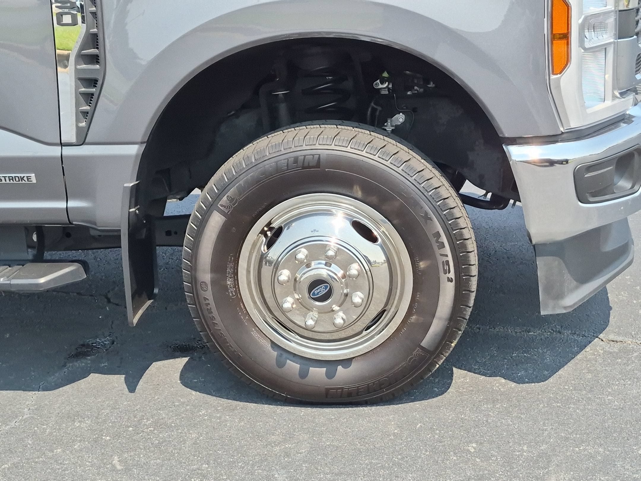 2025 Ford Super Duty F-350 DRW XLT