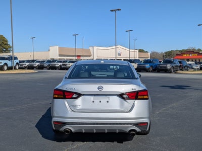 2022 Nissan Altima 2.5 SR